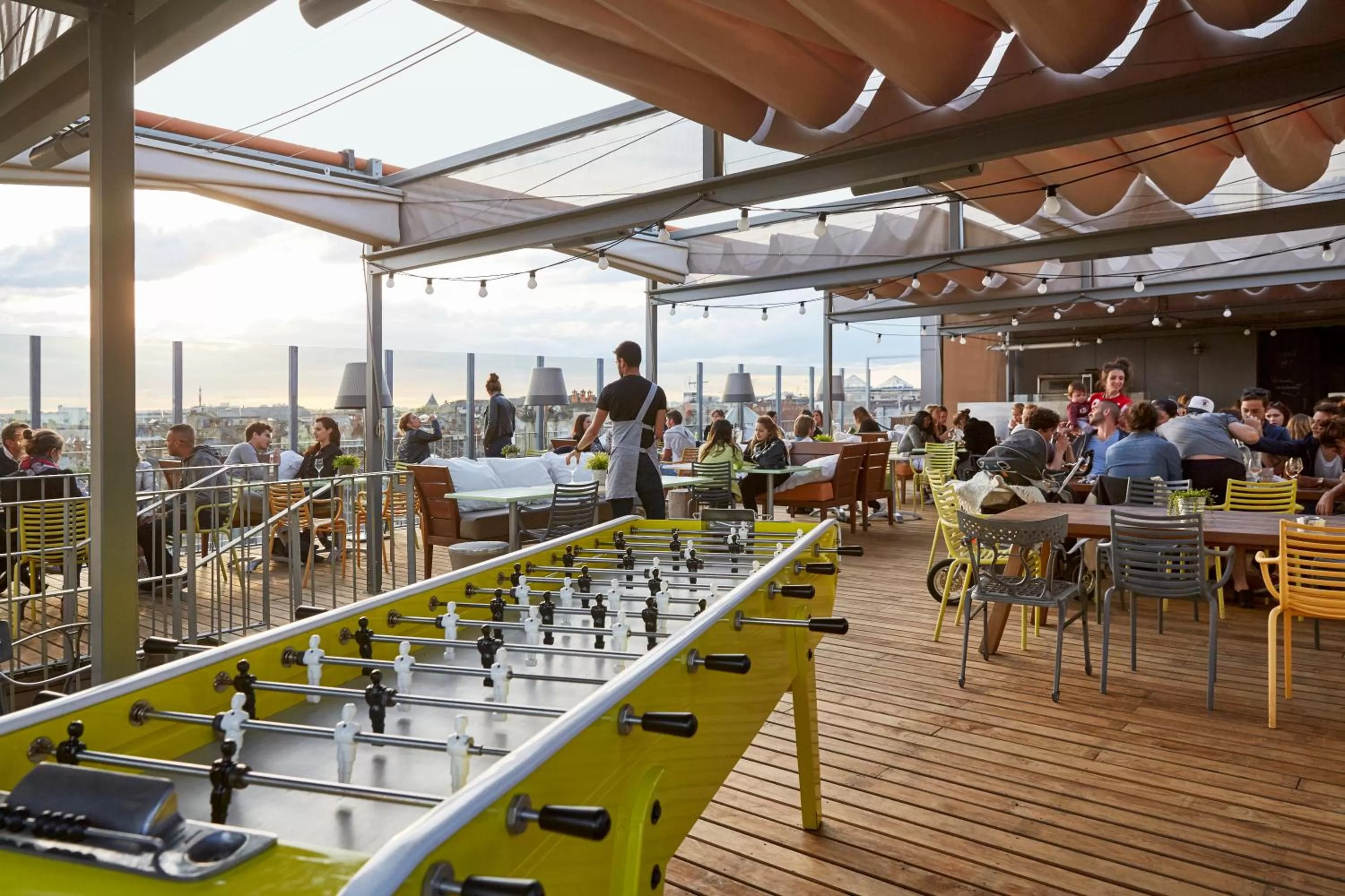 Patio in Mama Shelter Bordeaux Centre