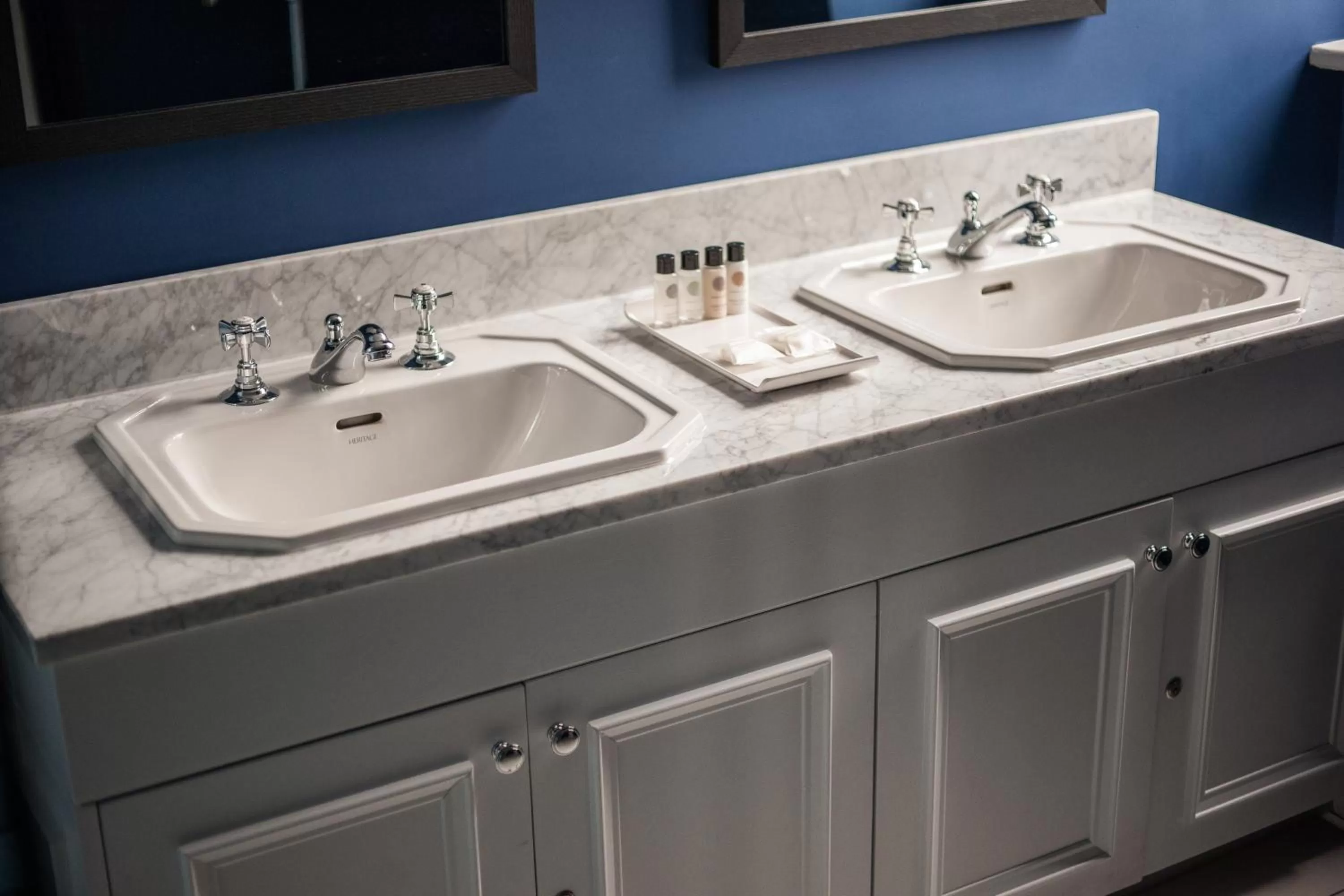 Bathroom in The Tommyfield Hotel