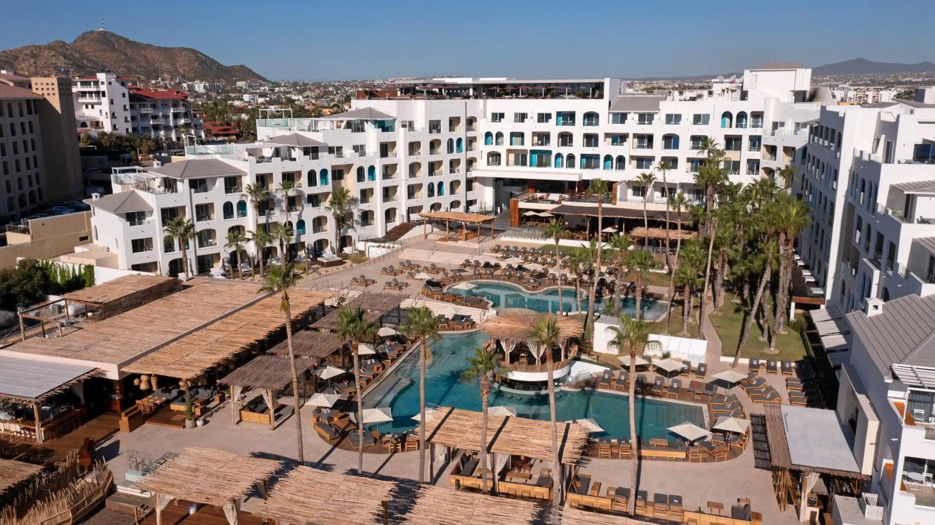 Property building in ME Cabo by Meliá Property building in ME Cabo by Meliá