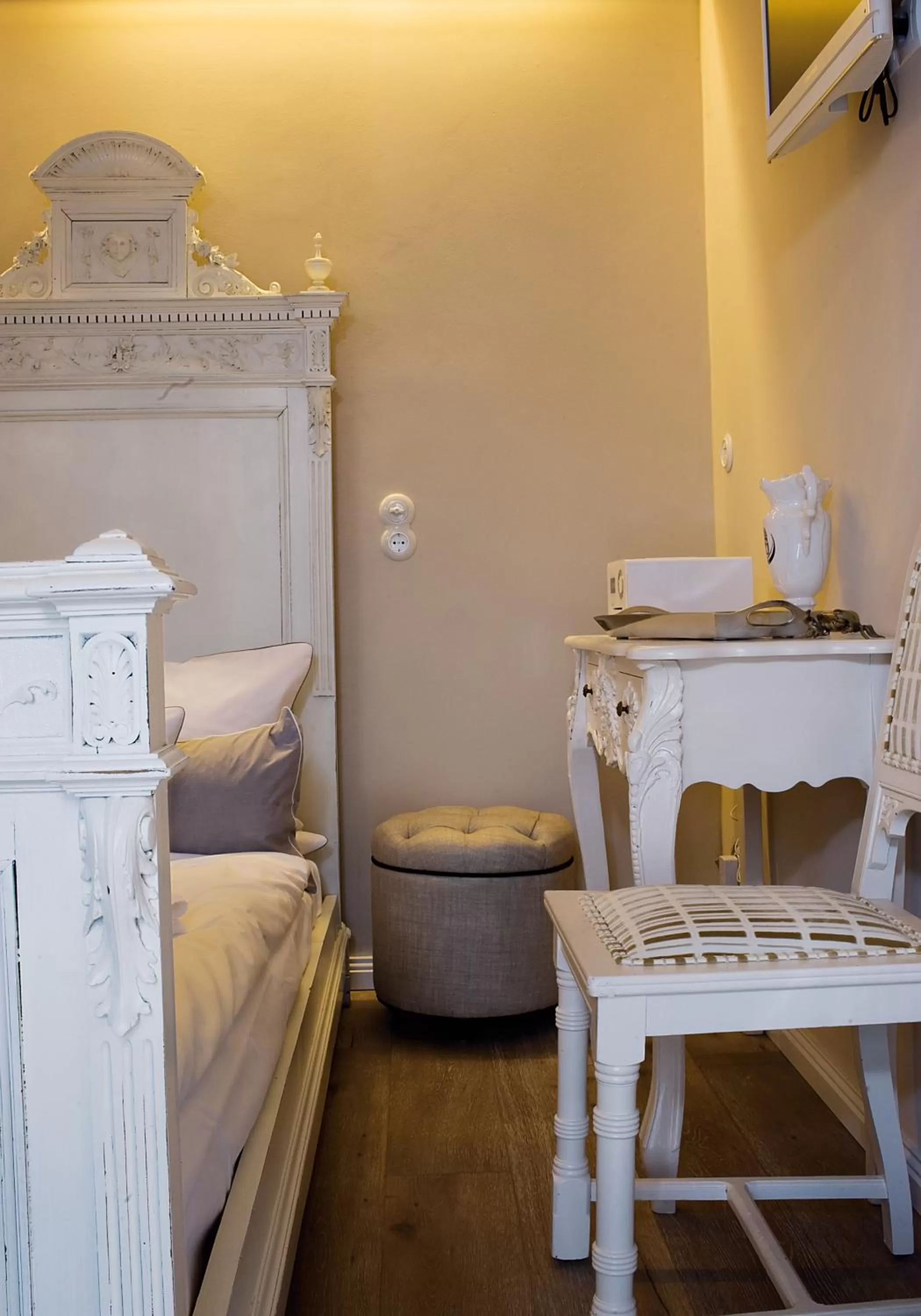 Decorative detail in Boutique Hotel Haus Noge Sylt - Kapitaenshaus strandnah