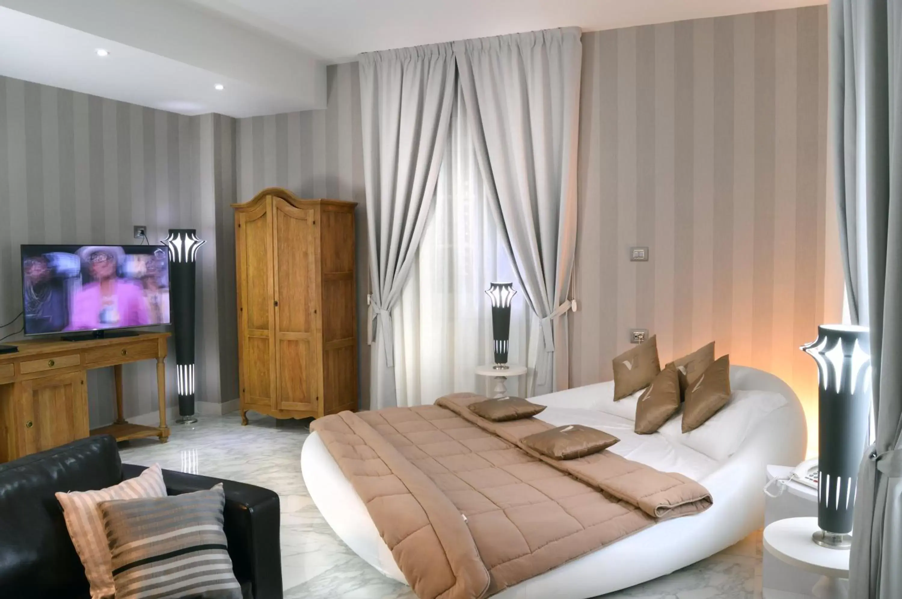 Photo of the whole room, Bed in Villa Minieri Resort & SPA