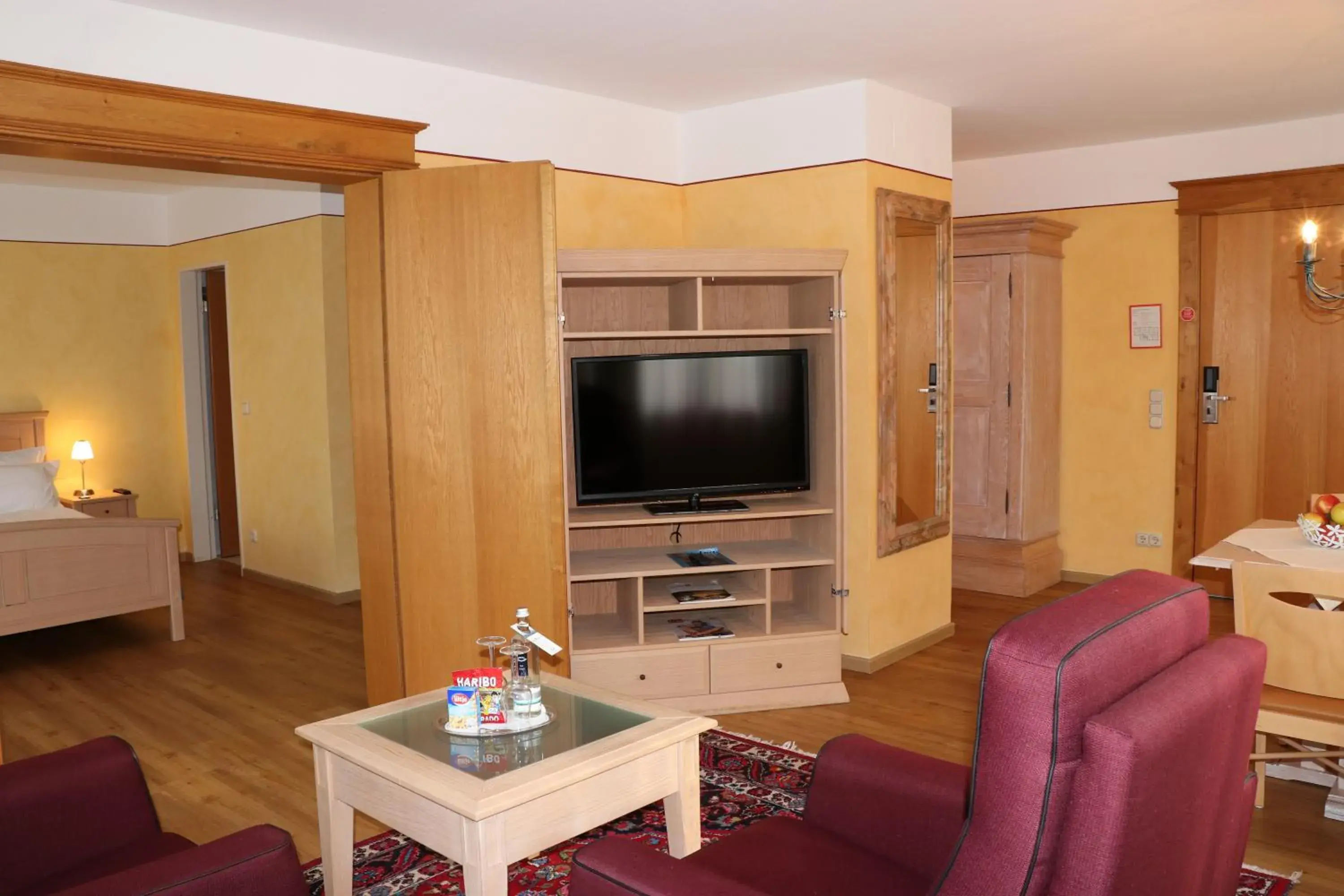 Photo of the whole room, TV/Entertainment Center in Hotel Arminius