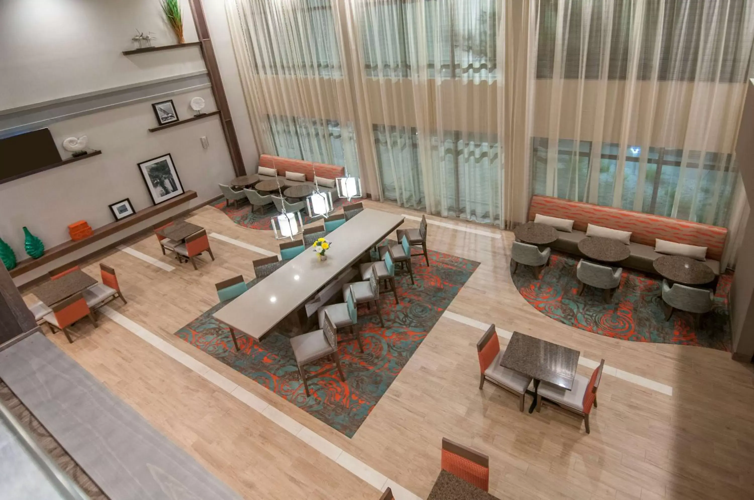 Lobby or reception in Hampton Inn & Suites Pensacola/I-10 Pine Forest Road