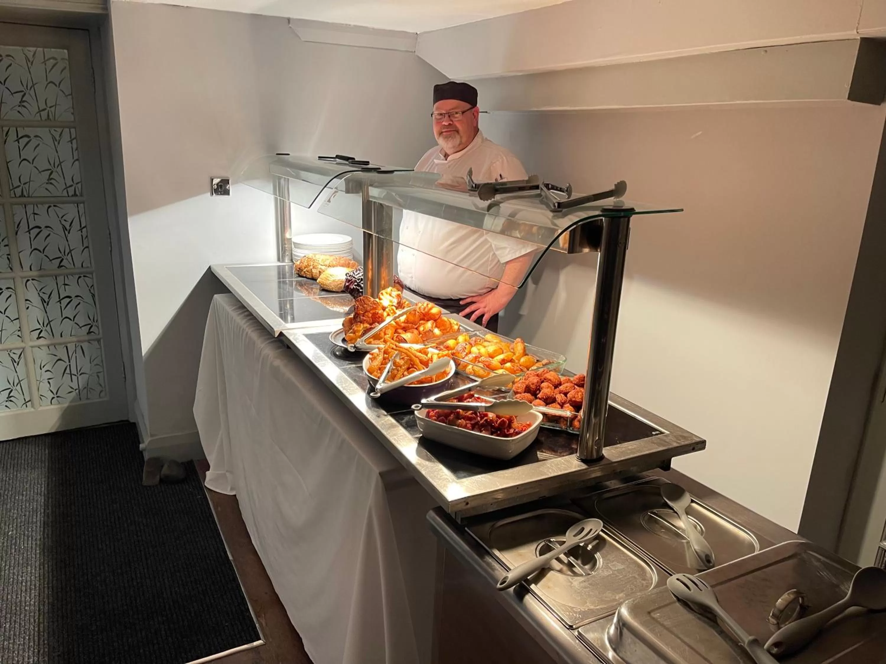 Lunch in The George - Sure Hotel Collection by Best Western