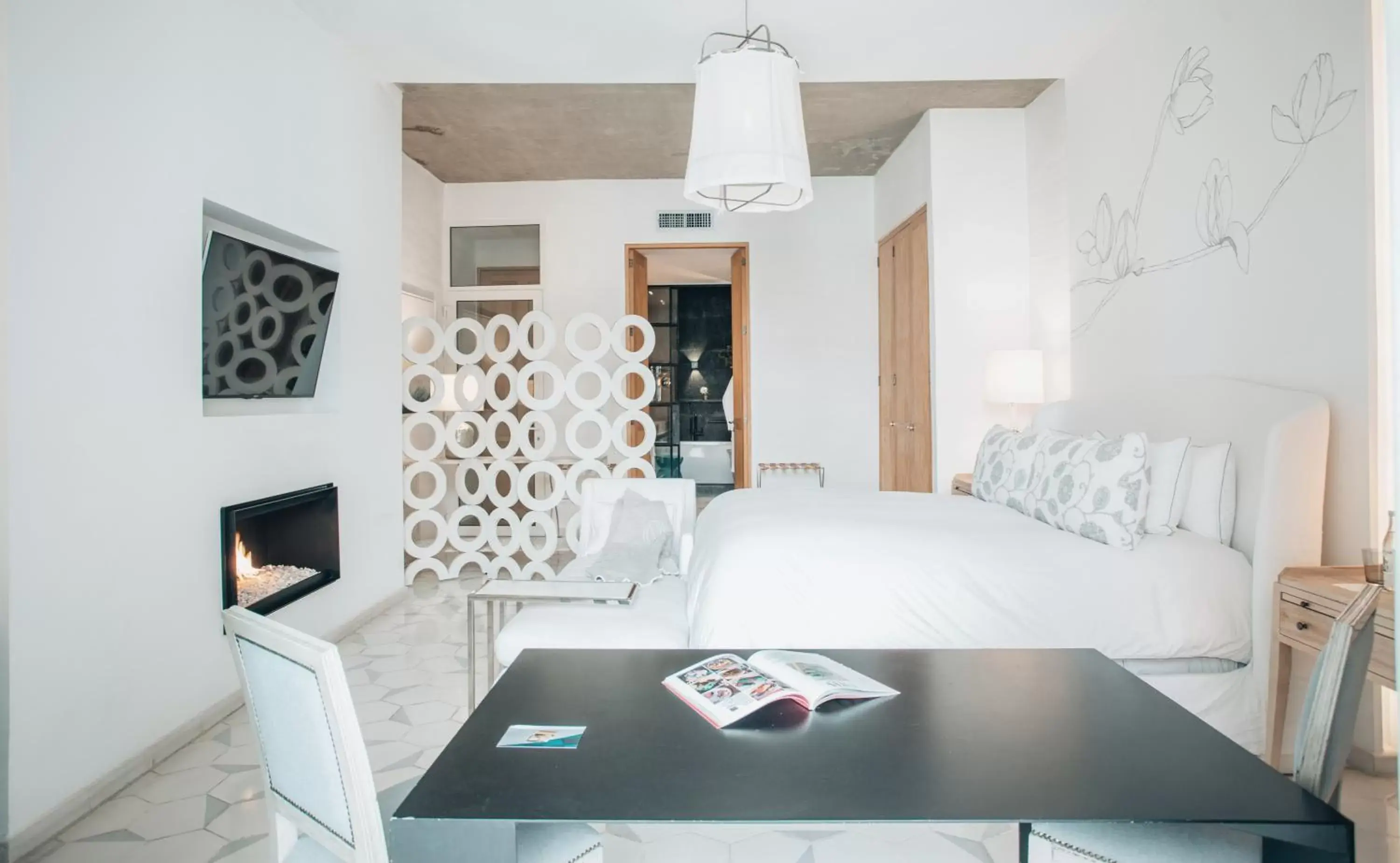 Bedroom, Dining Area in LOtel-Casa Arca