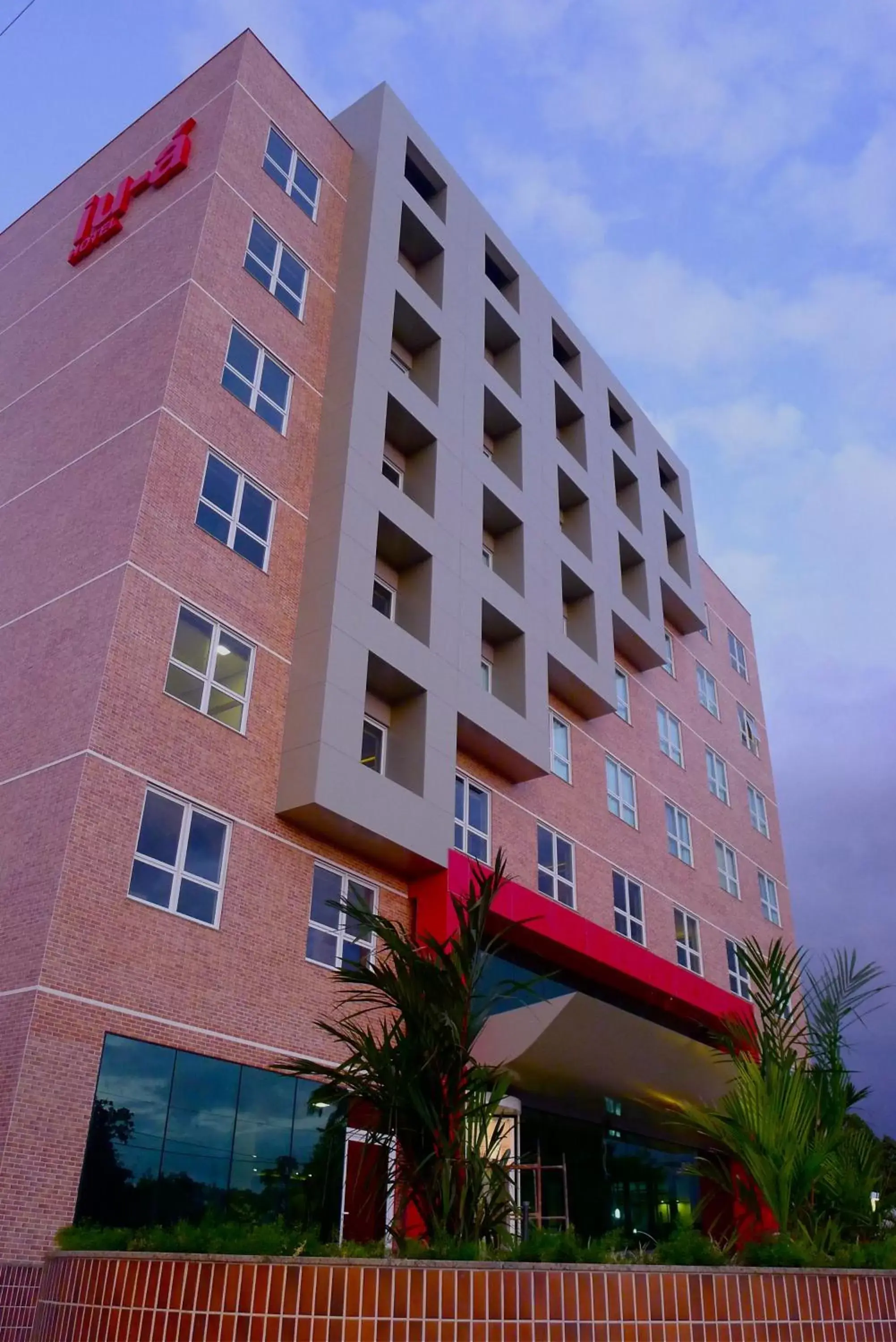 Facade/entrance, Property Building in Iu-á Hotel