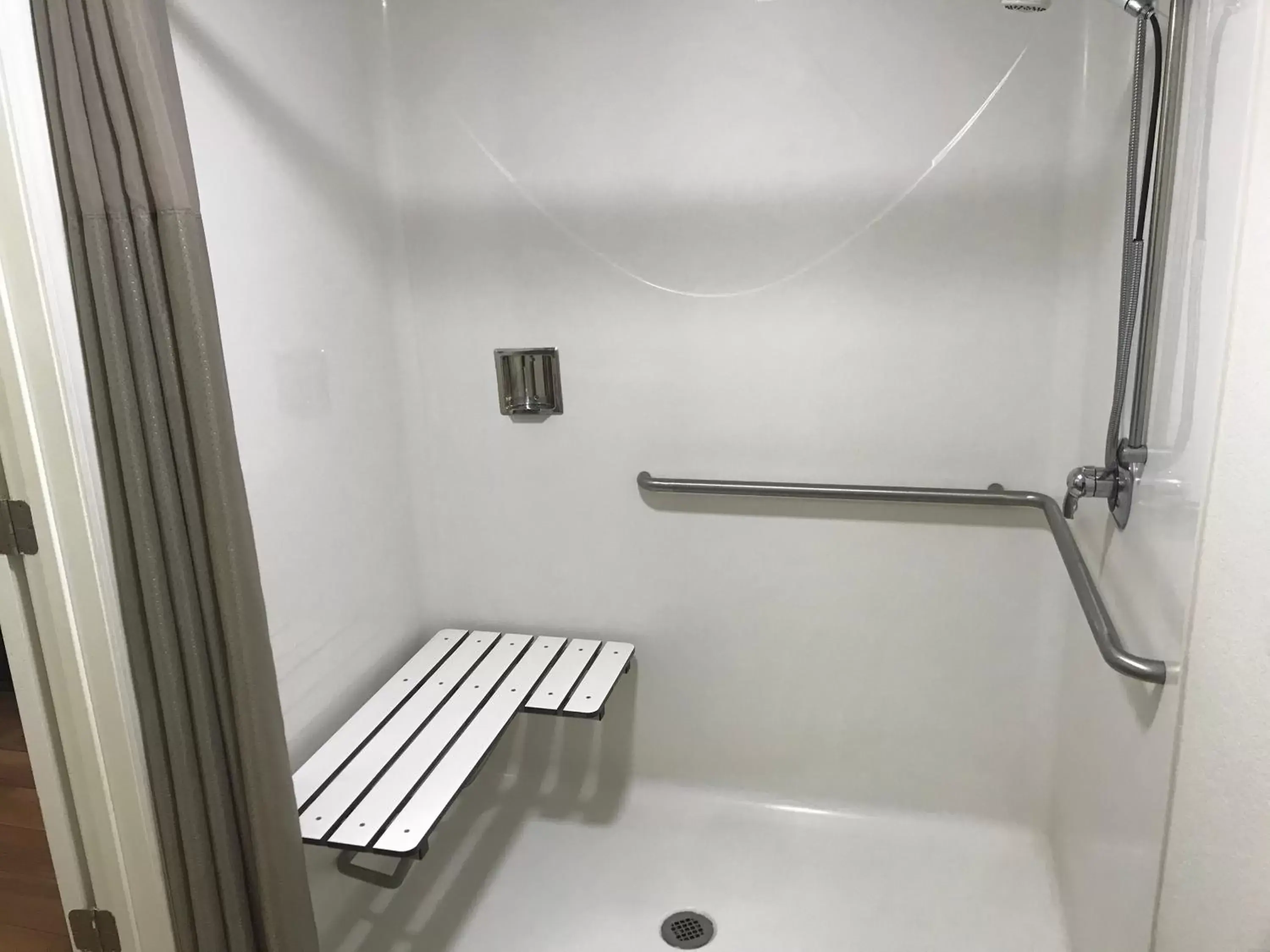 Bathroom in Motel 6-Troutville, VA