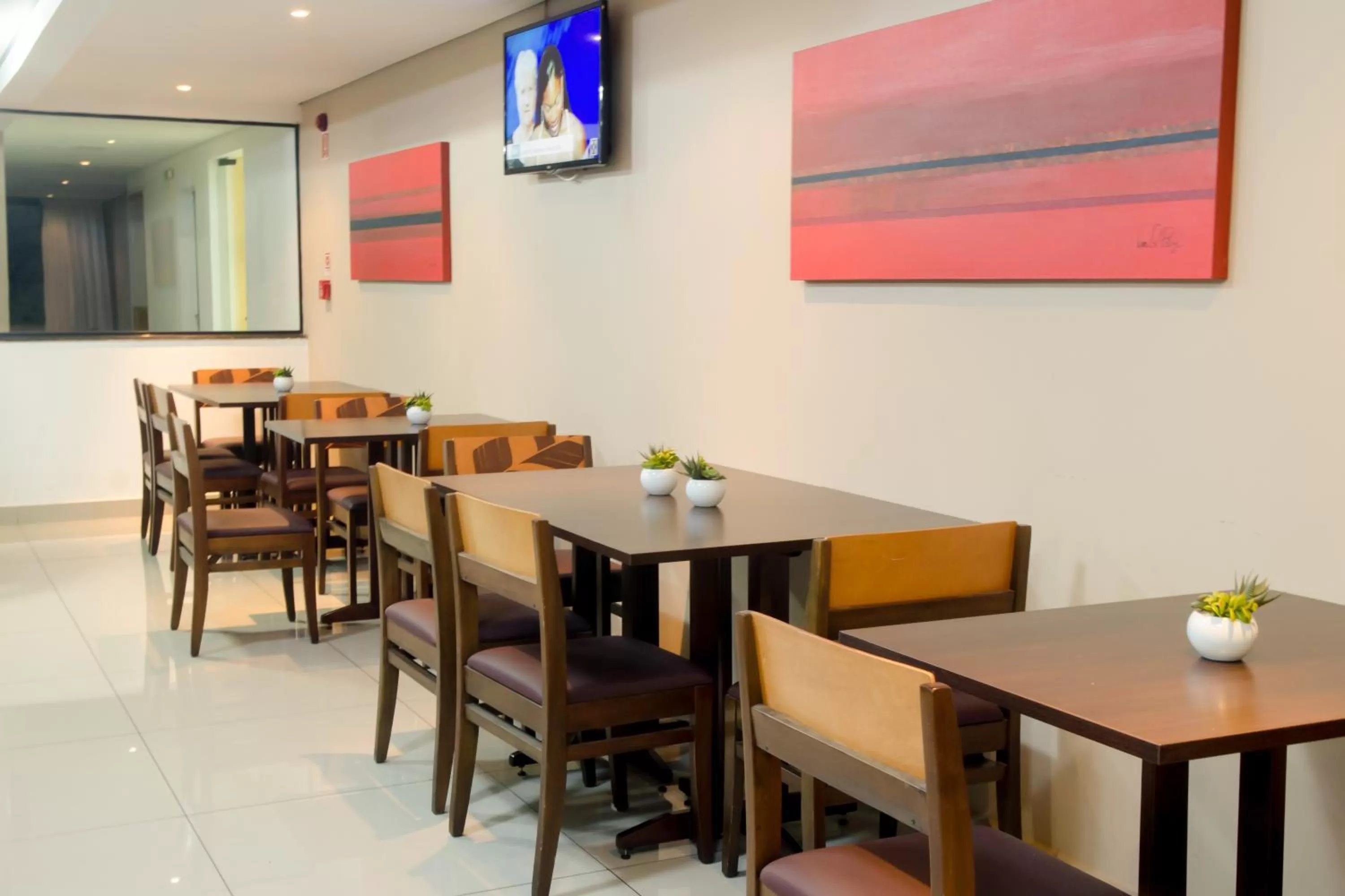 Food and drinks in Stop Inn Plus Pampulha