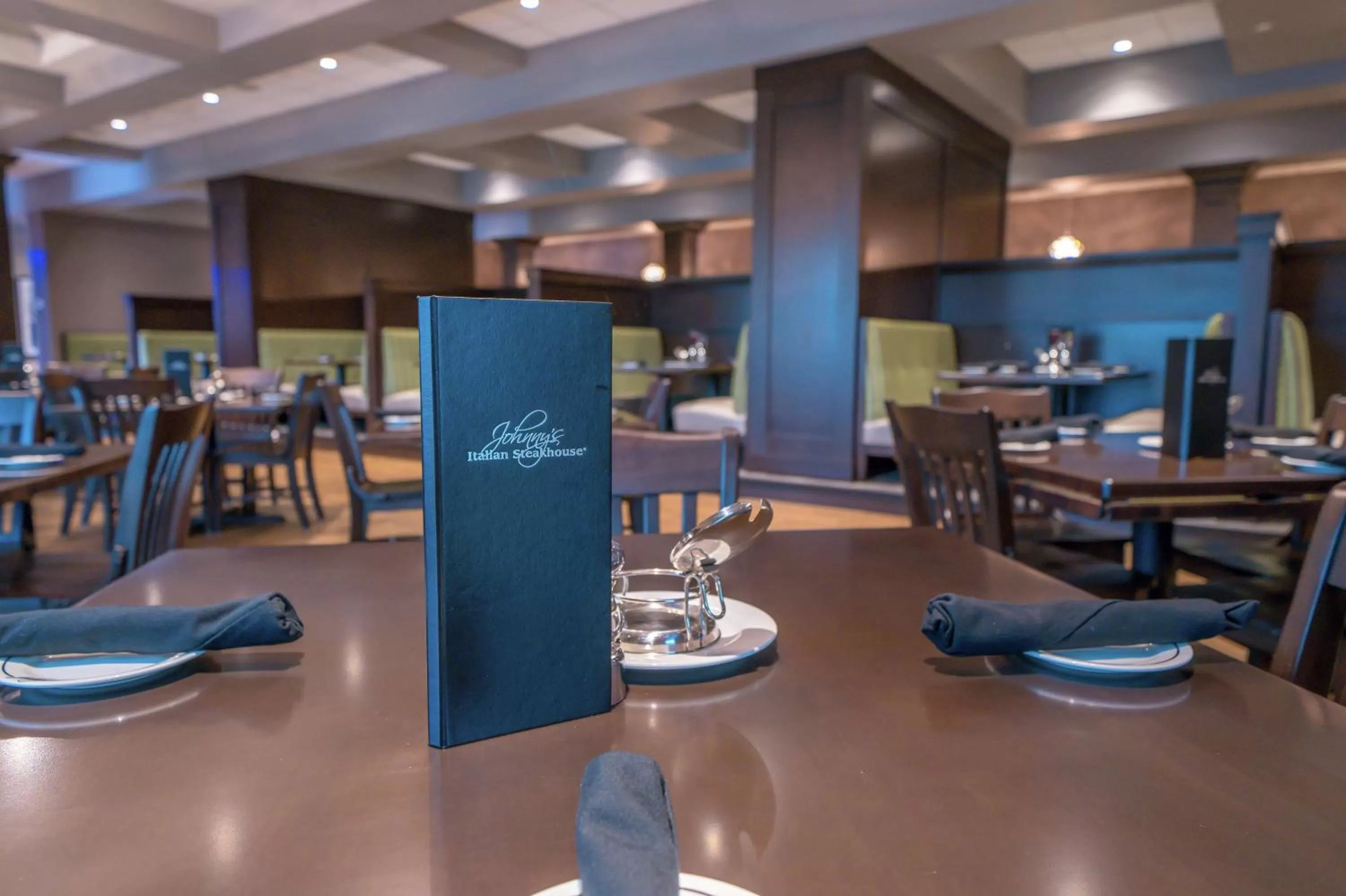 Restaurant/places to eat in Hilton Garden Inn Madison Sun Prairie