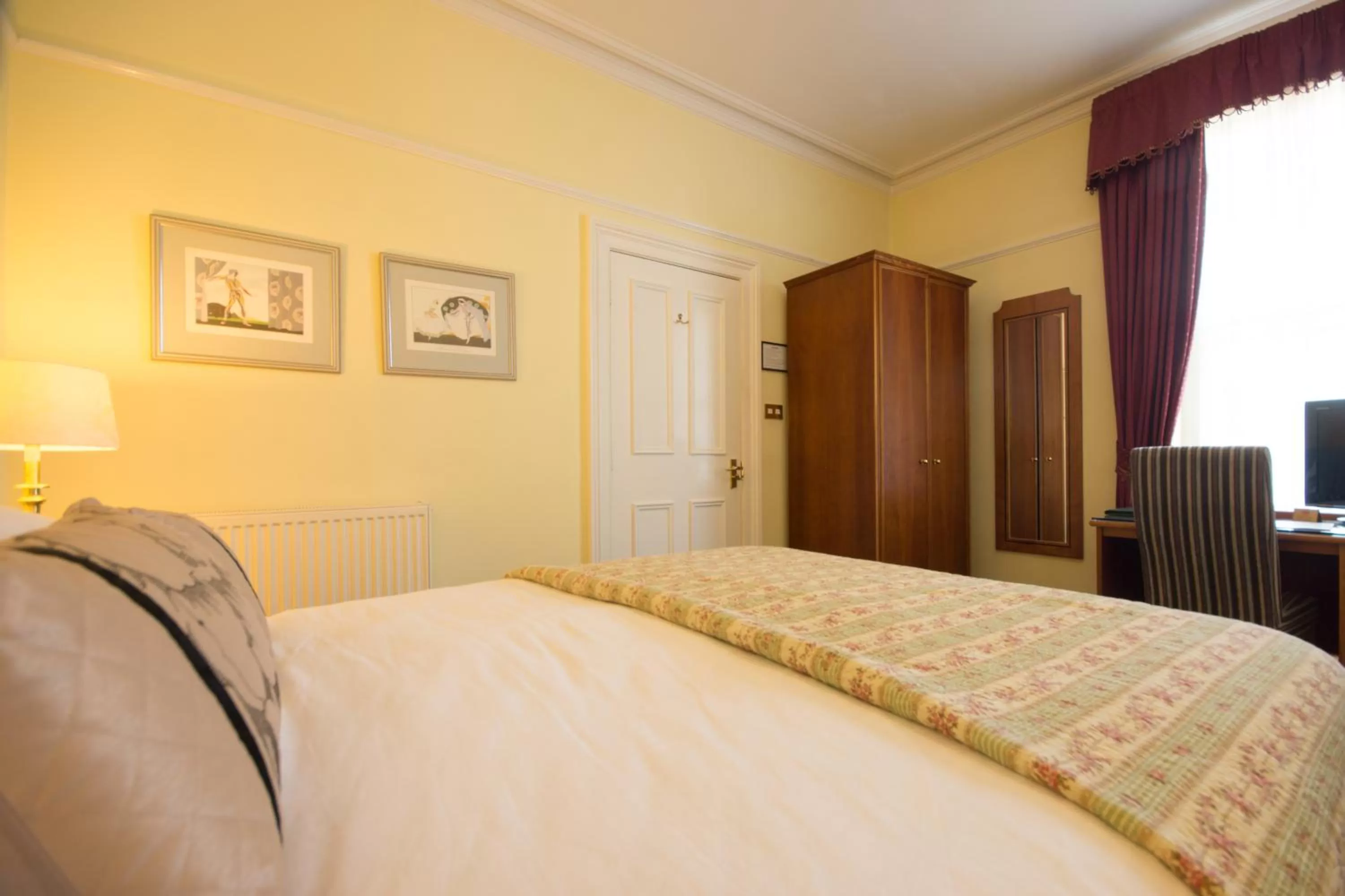 Day, Bed in 9 Green Lane Bed and Breakfast