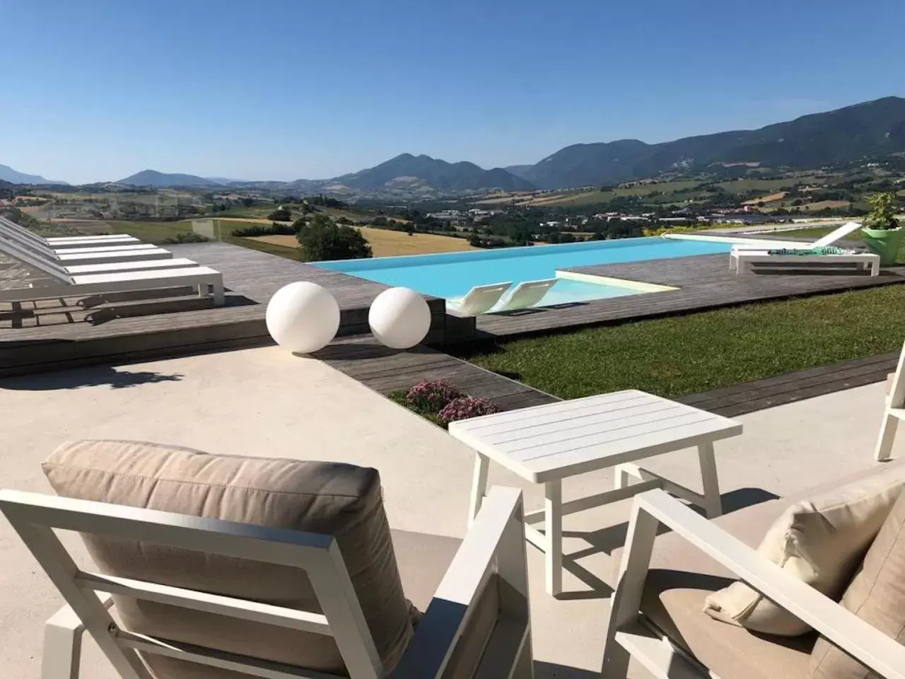 Landmark view, Swimming Pool in Serre Alte Landscape Luxury Rooms