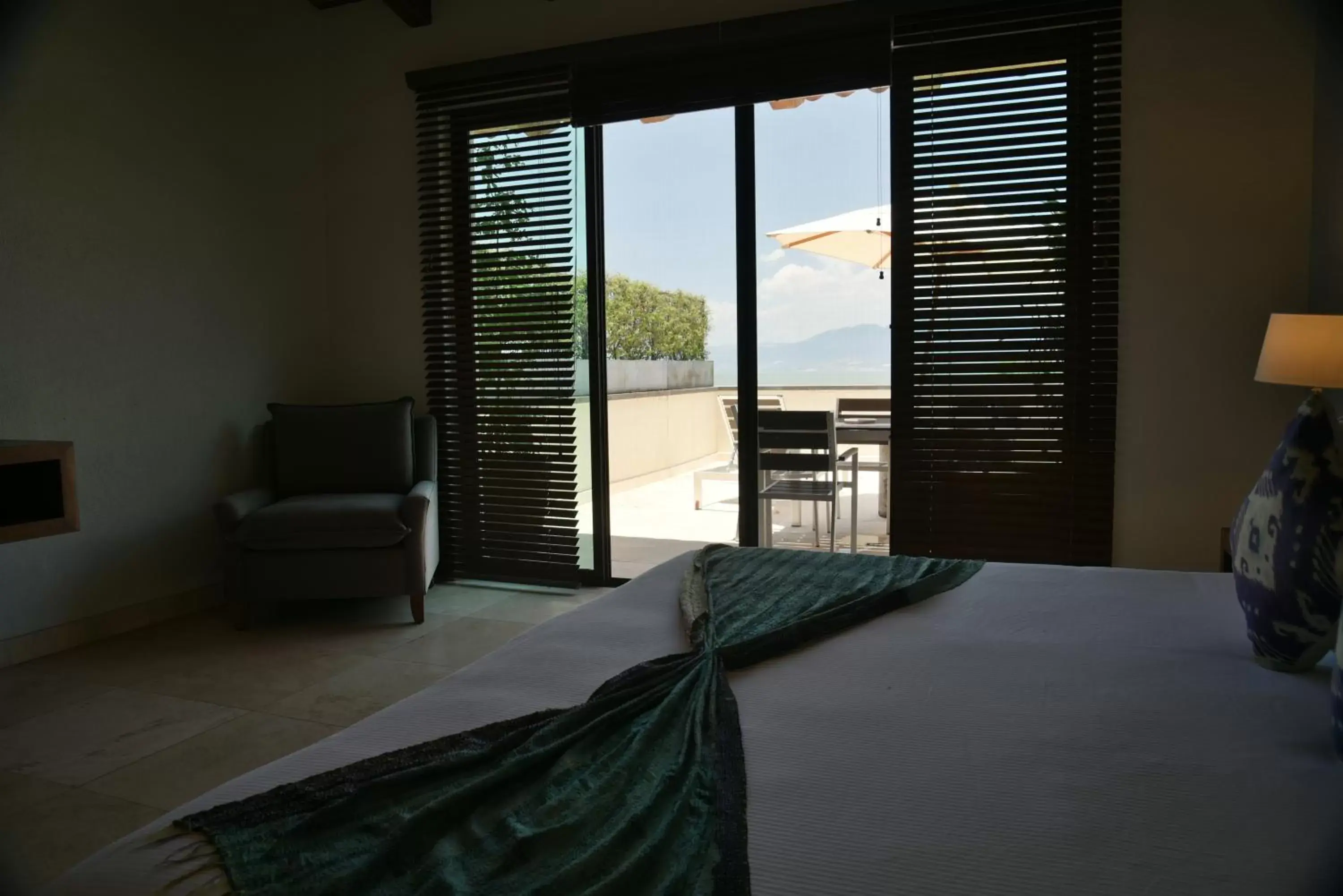 Bedroom, Bed in La Reserva Chapala