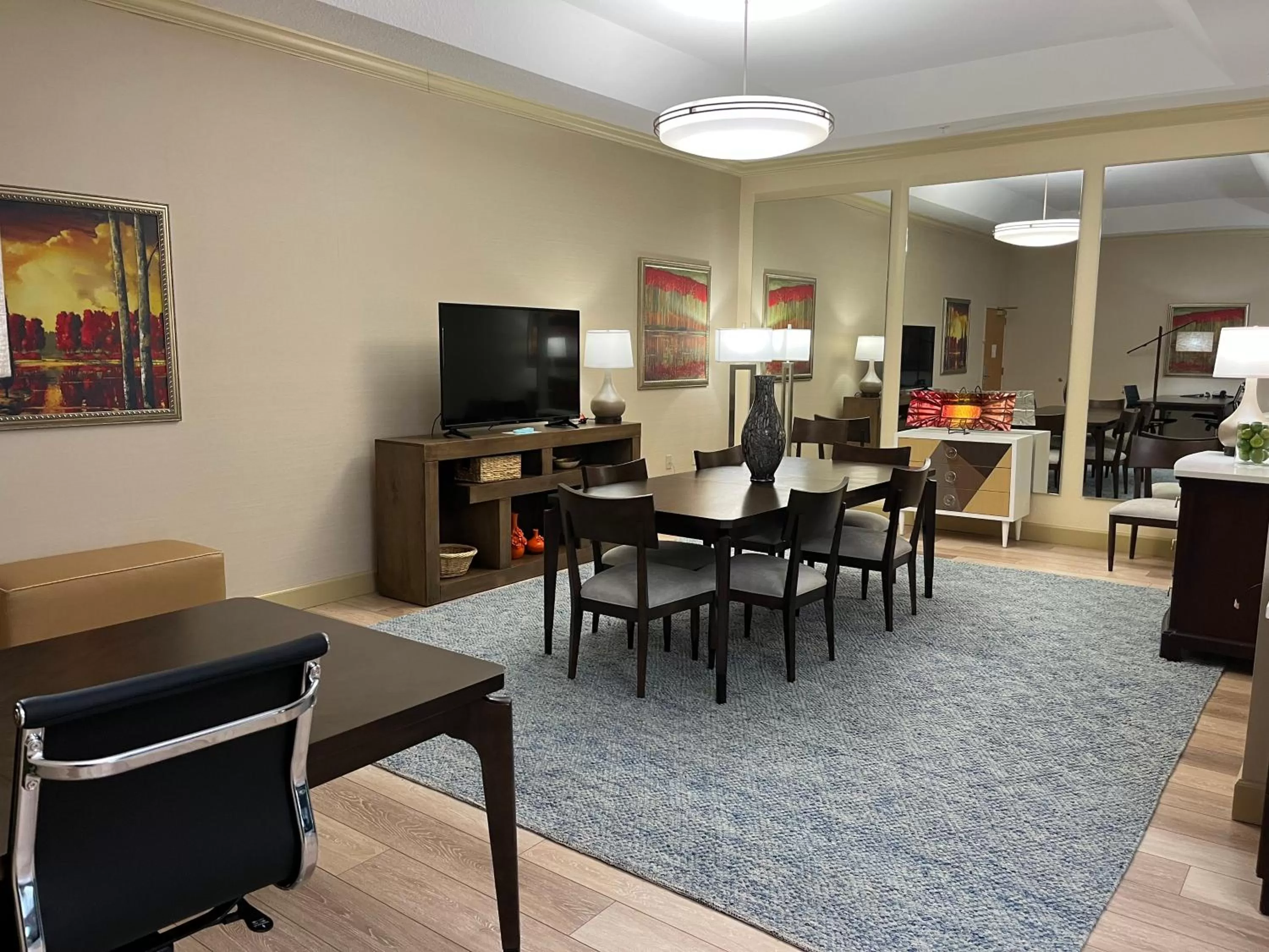 Dining area in Hawthorn Extended Stay by Wyndham West Palm Beach