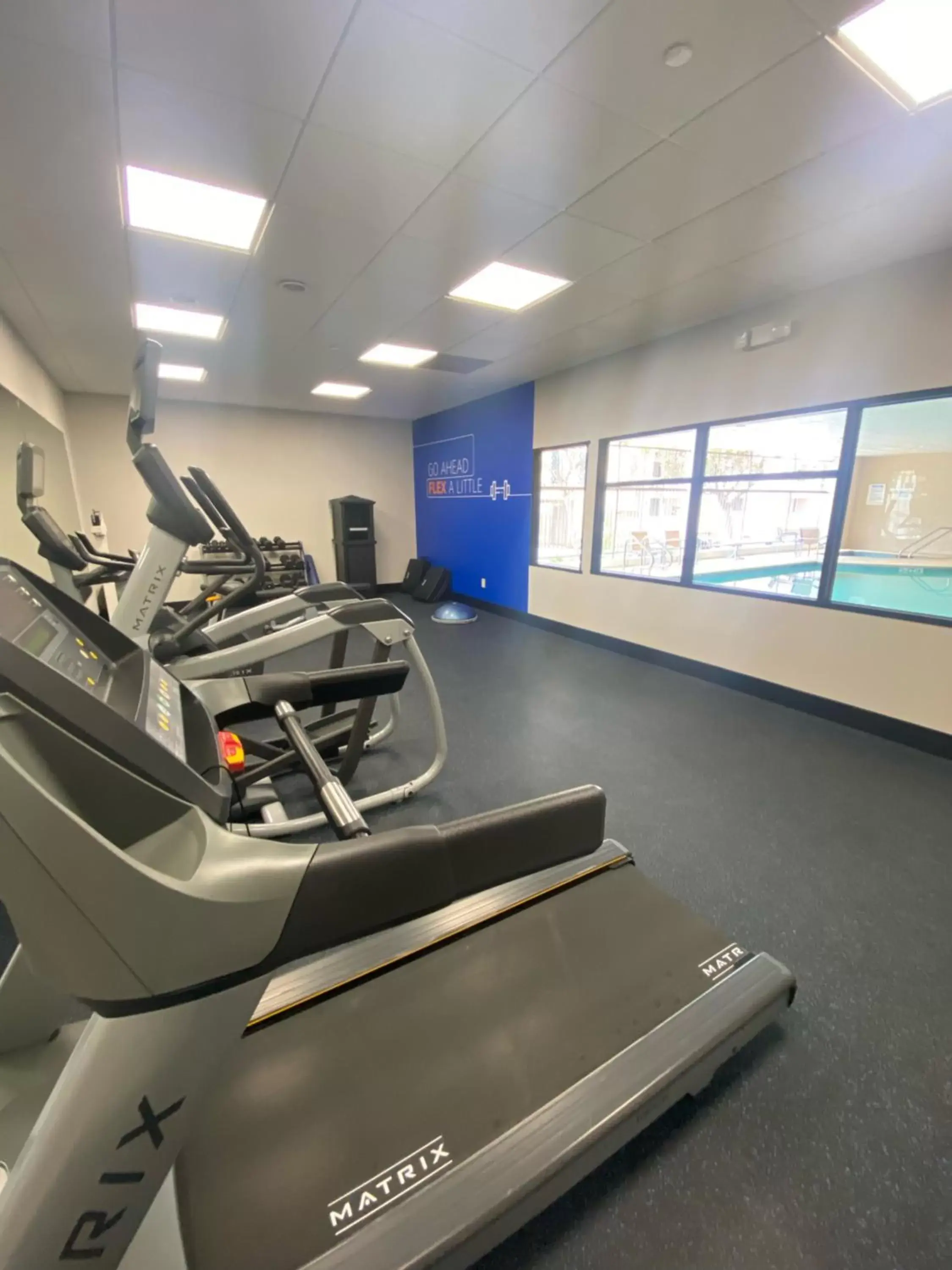 Fitness centre/facilities, Fitness Center/Facilities in Holiday Inn Express Hotel & Suites Hermosa Beach, an IHG Hotel