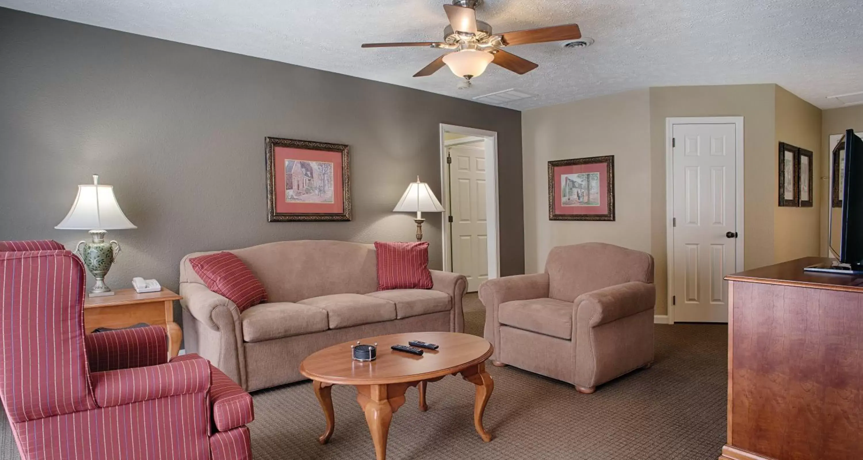 Living room, Seating Area in Club Wyndham Kingsgate