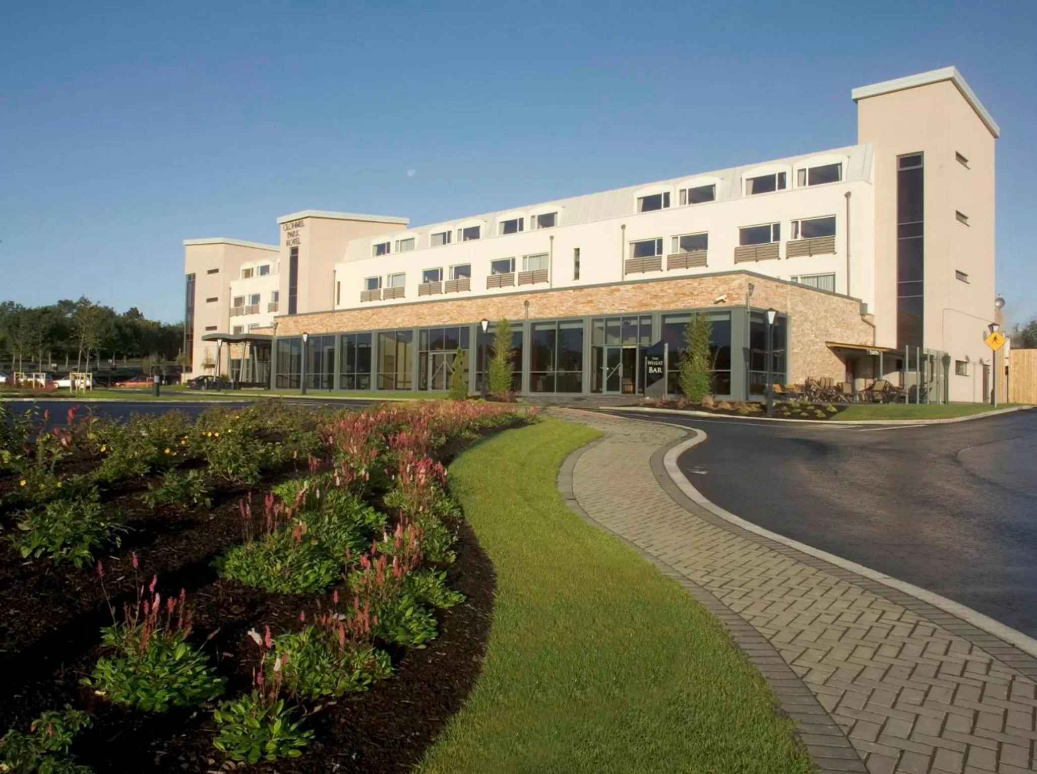 Property building in Talbot Hotel Clonmel