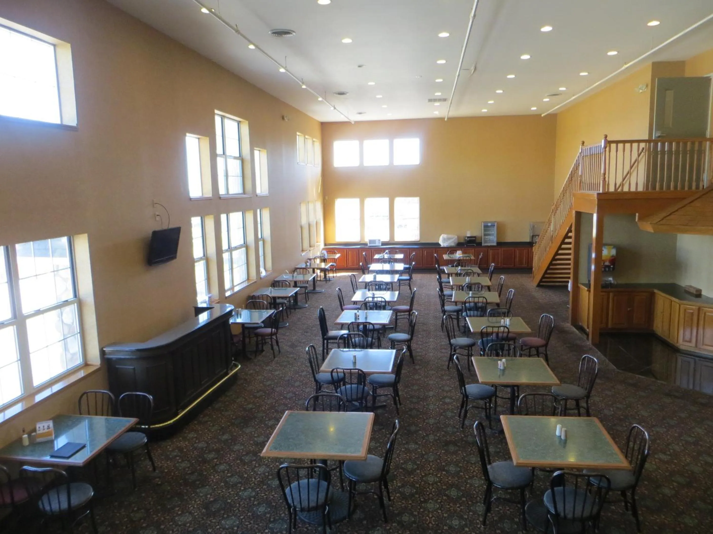 Restaurant/places to eat in Bayside Hotel of Mackinac