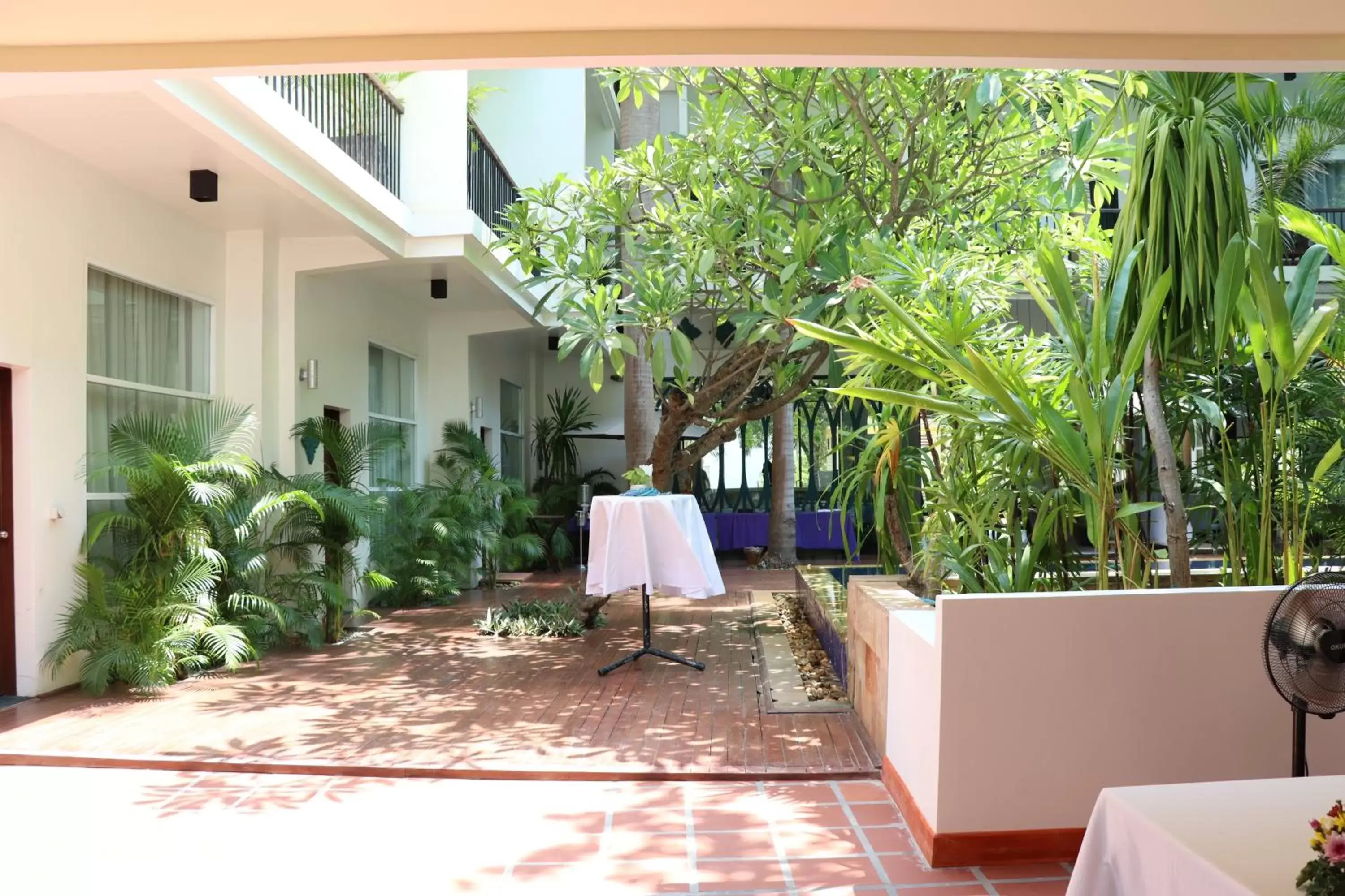 Property building in Landing Gold by Amatak Property building in Landing Gold by Amatak