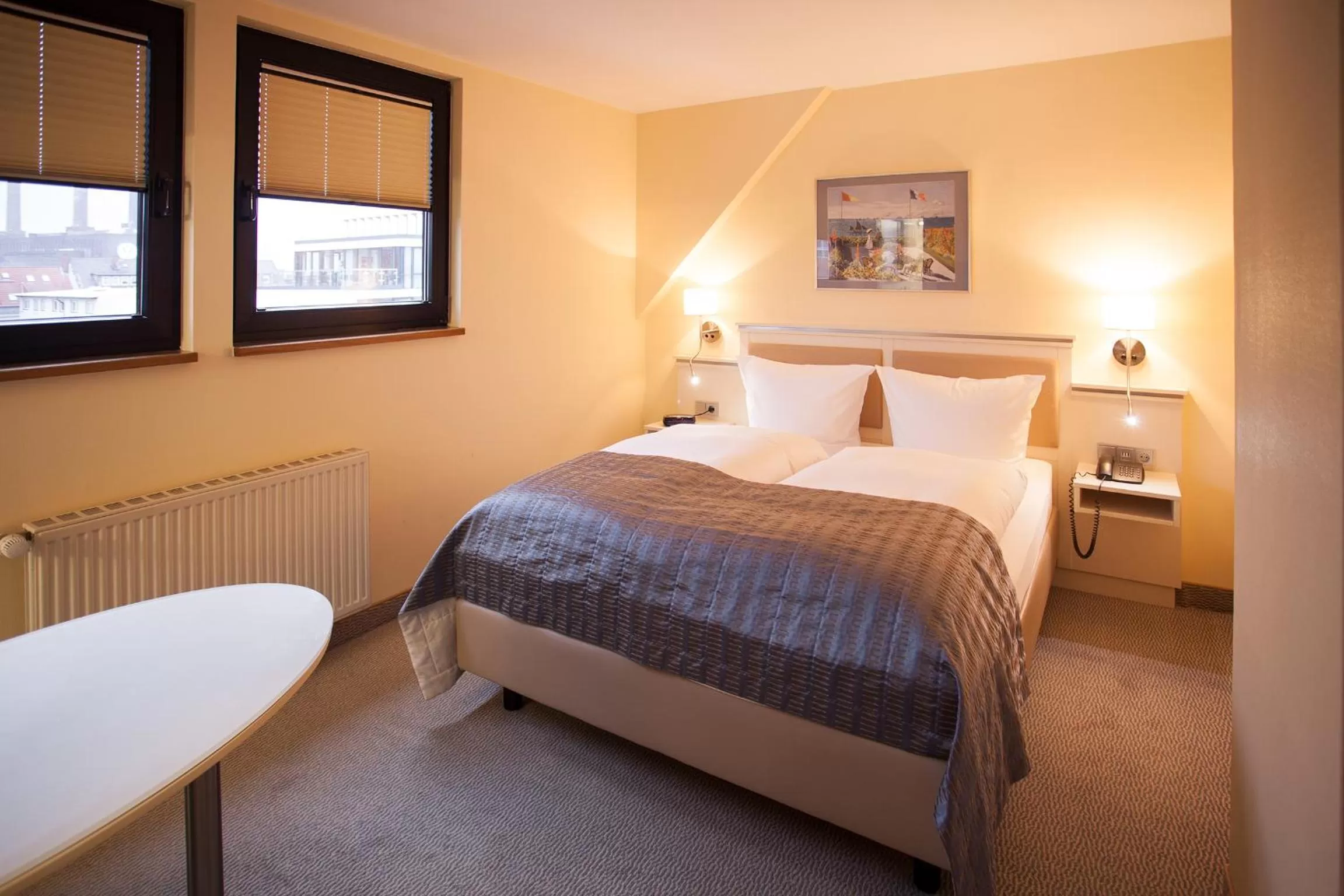 Photo of the whole room, Bed in Centro Hotel Goya Wolfsburg City, Trademark Collection by Wyndham