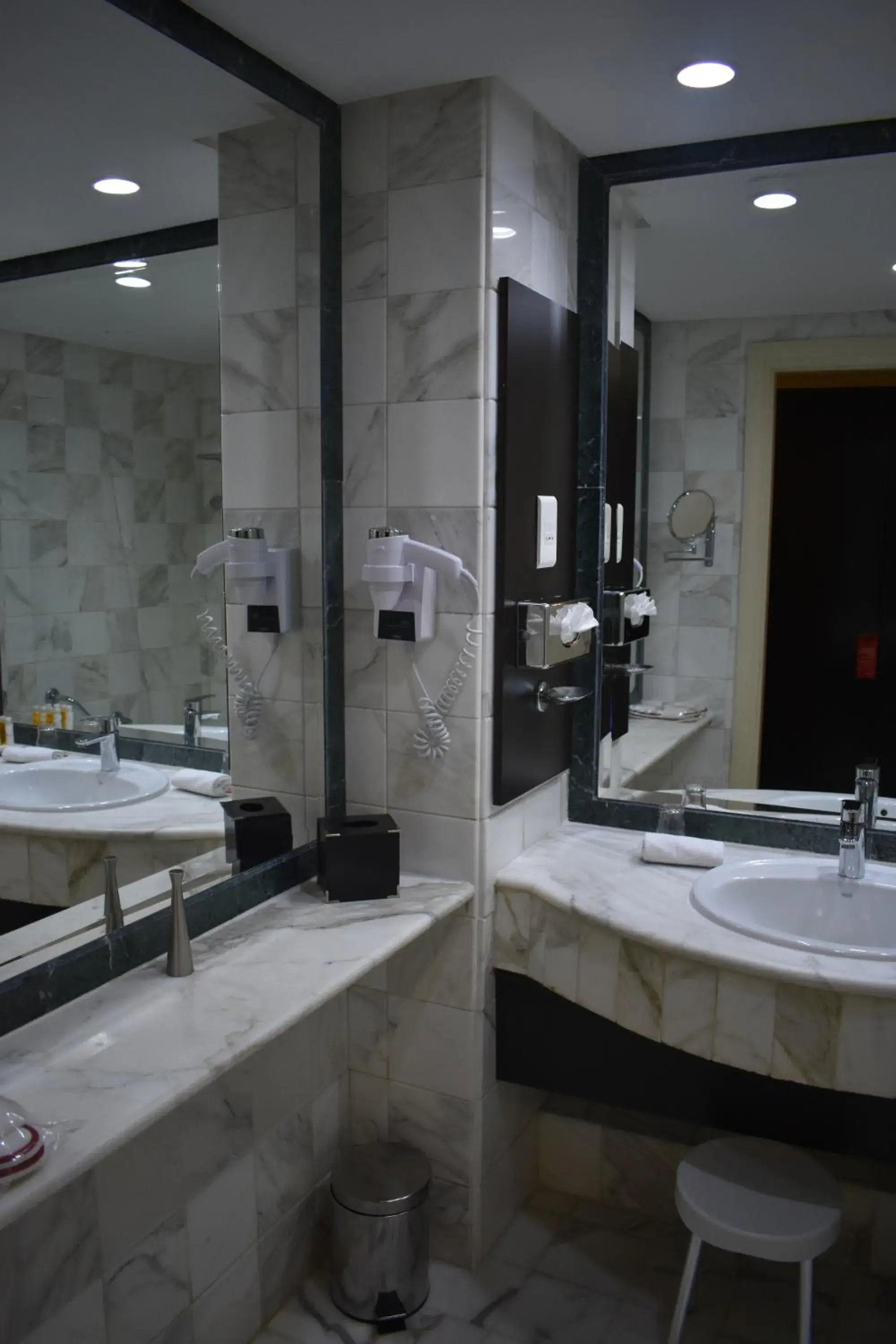 Bathroom in Ramada Plaza by Wyndham Tunis