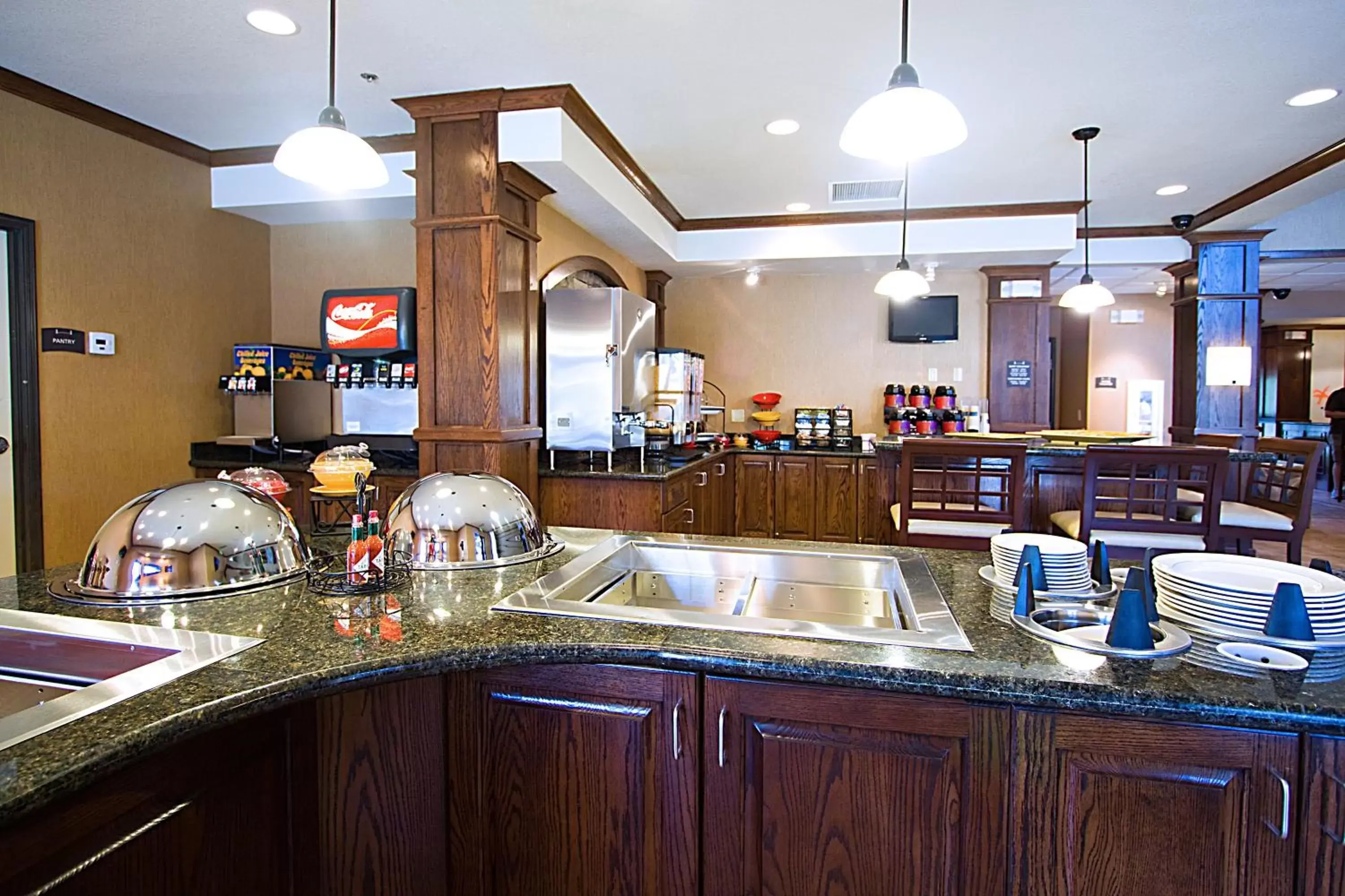 Restaurant/Places to Eat in Staybridge Suites Salt Lake-West Valley City, an IHG Hotel