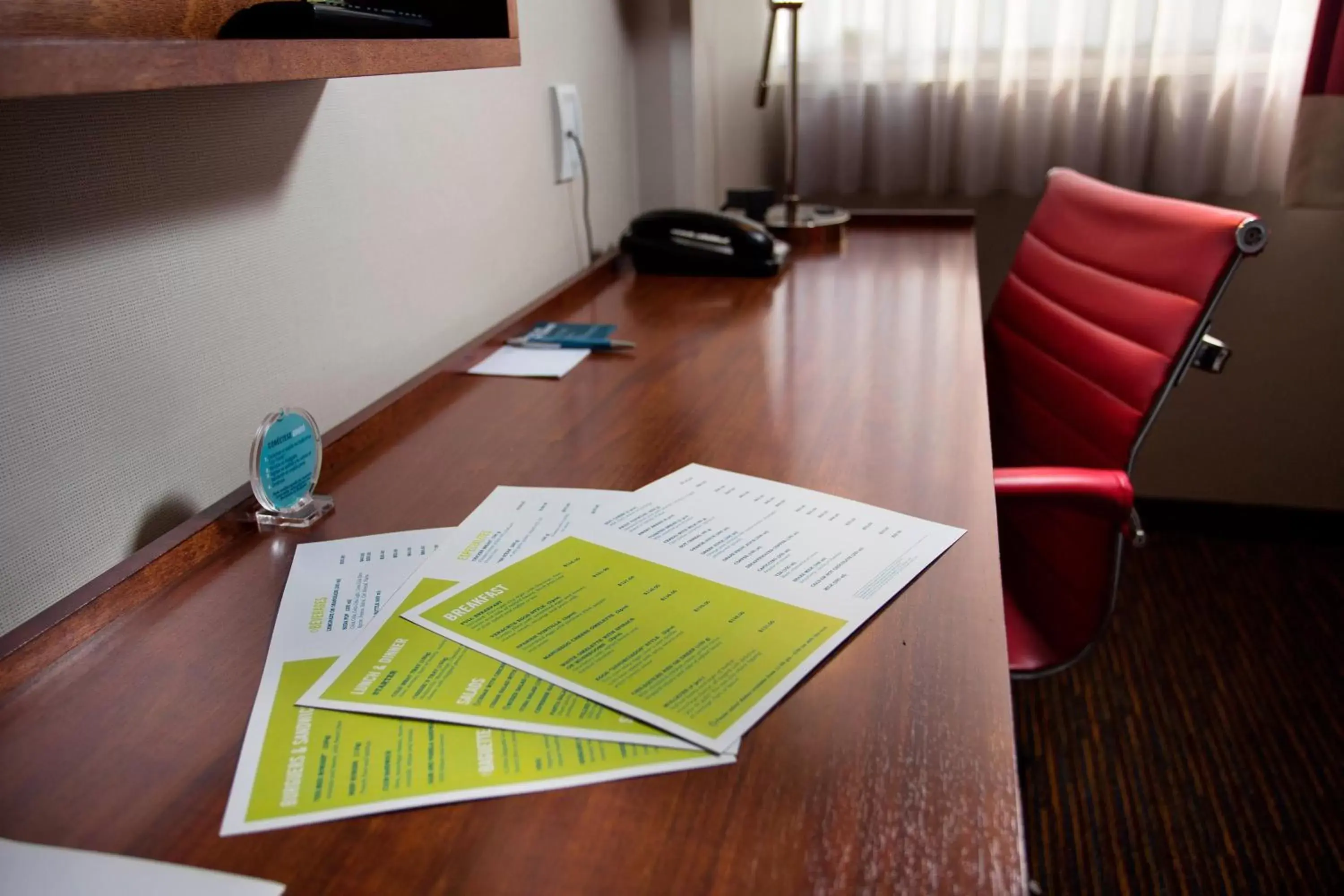 Photo of the whole room in Four Points by Sheraton Queretaro Norte