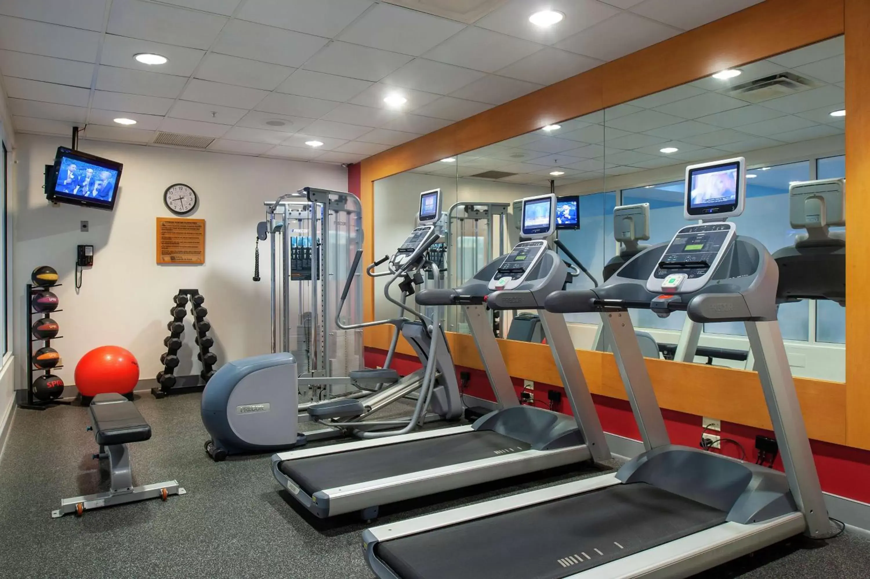 Fitness centre/facilities, Fitness Center/Facilities in Hilton Garden Inn Allentown Bethlehem Airport