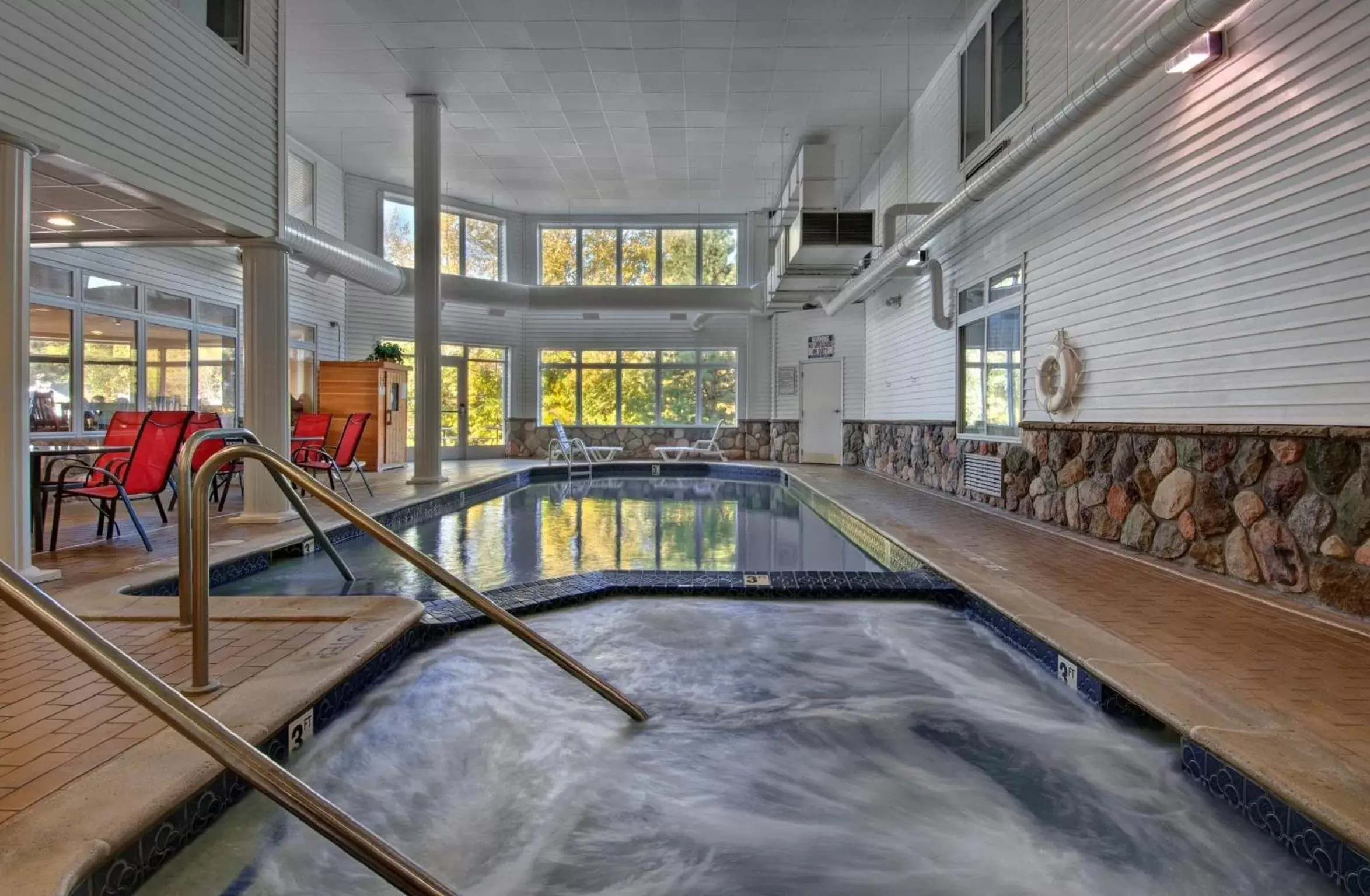 Day, Swimming Pool in Cherry Tree Inn & Suites