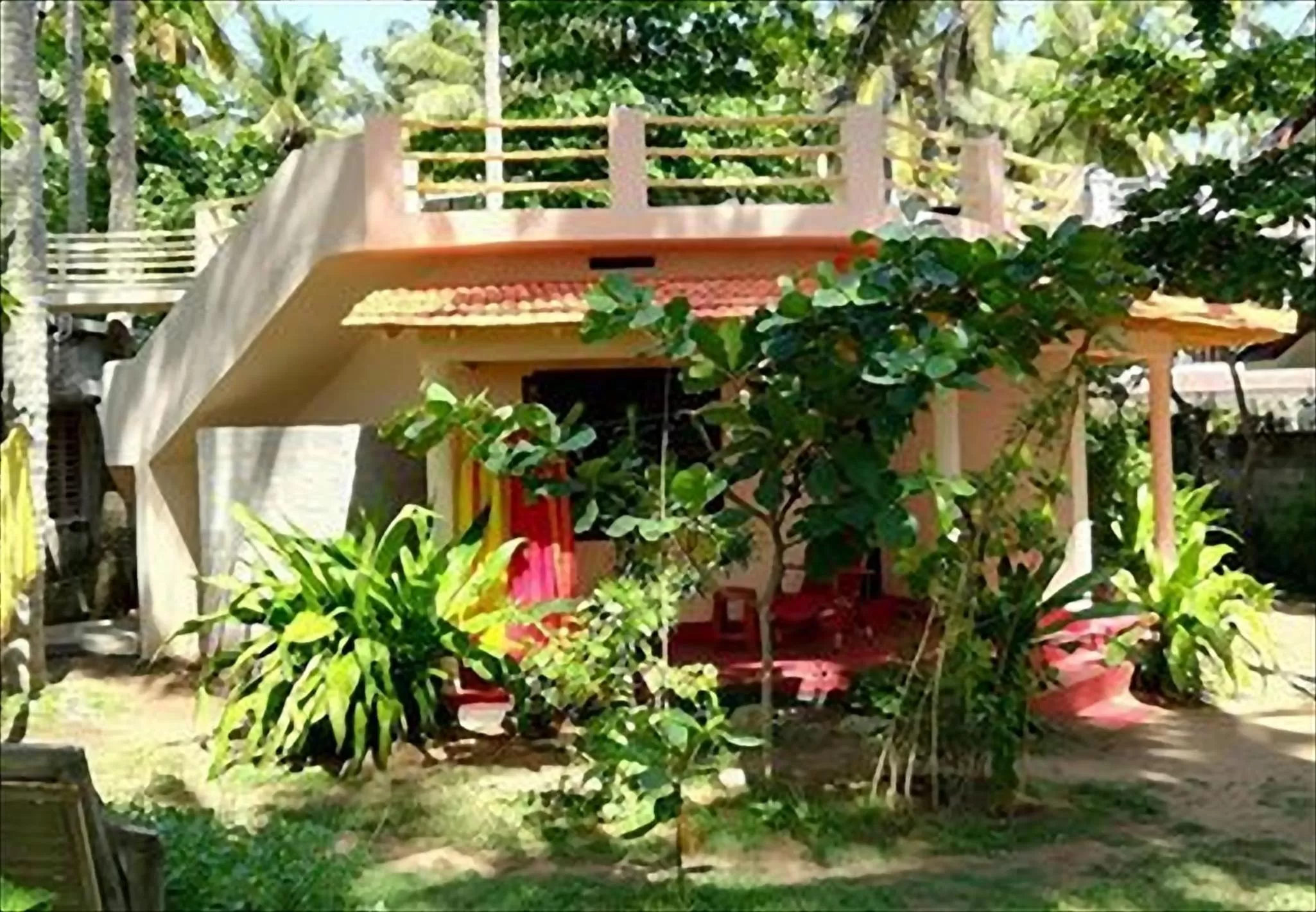 Property building in Sukriti beach Resort