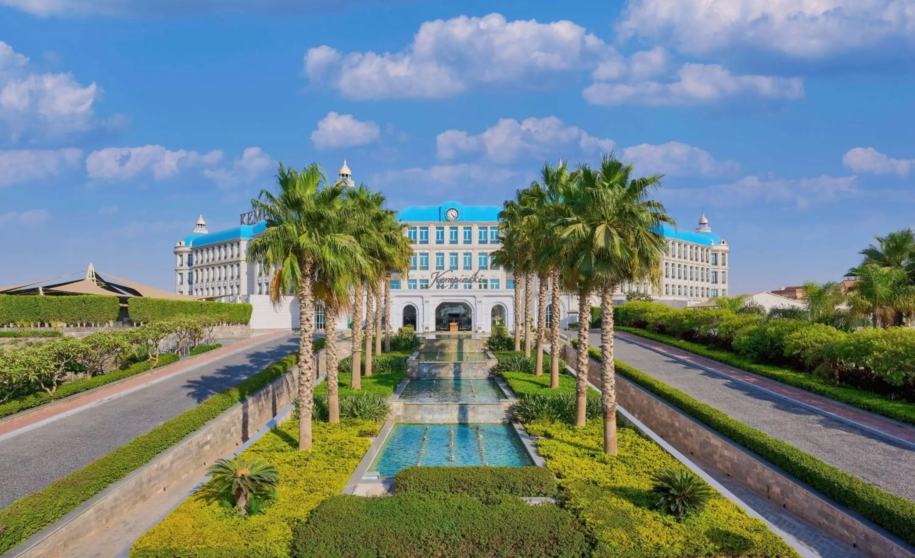 Property building in Royal Maxim Palace Kempinski Cairo Property building in Royal Maxim Palace Kempinski Cairo