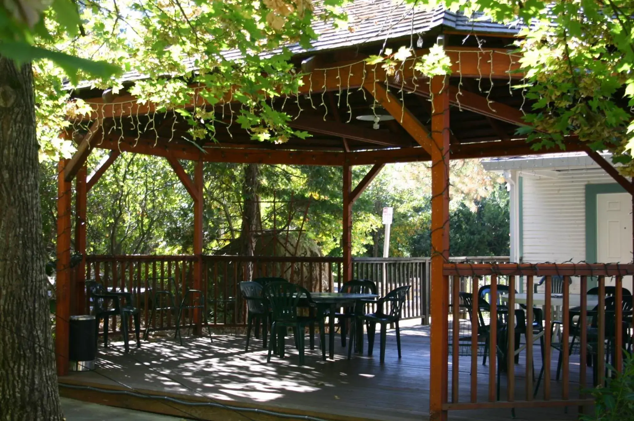 Seating area in Nevada City Inn