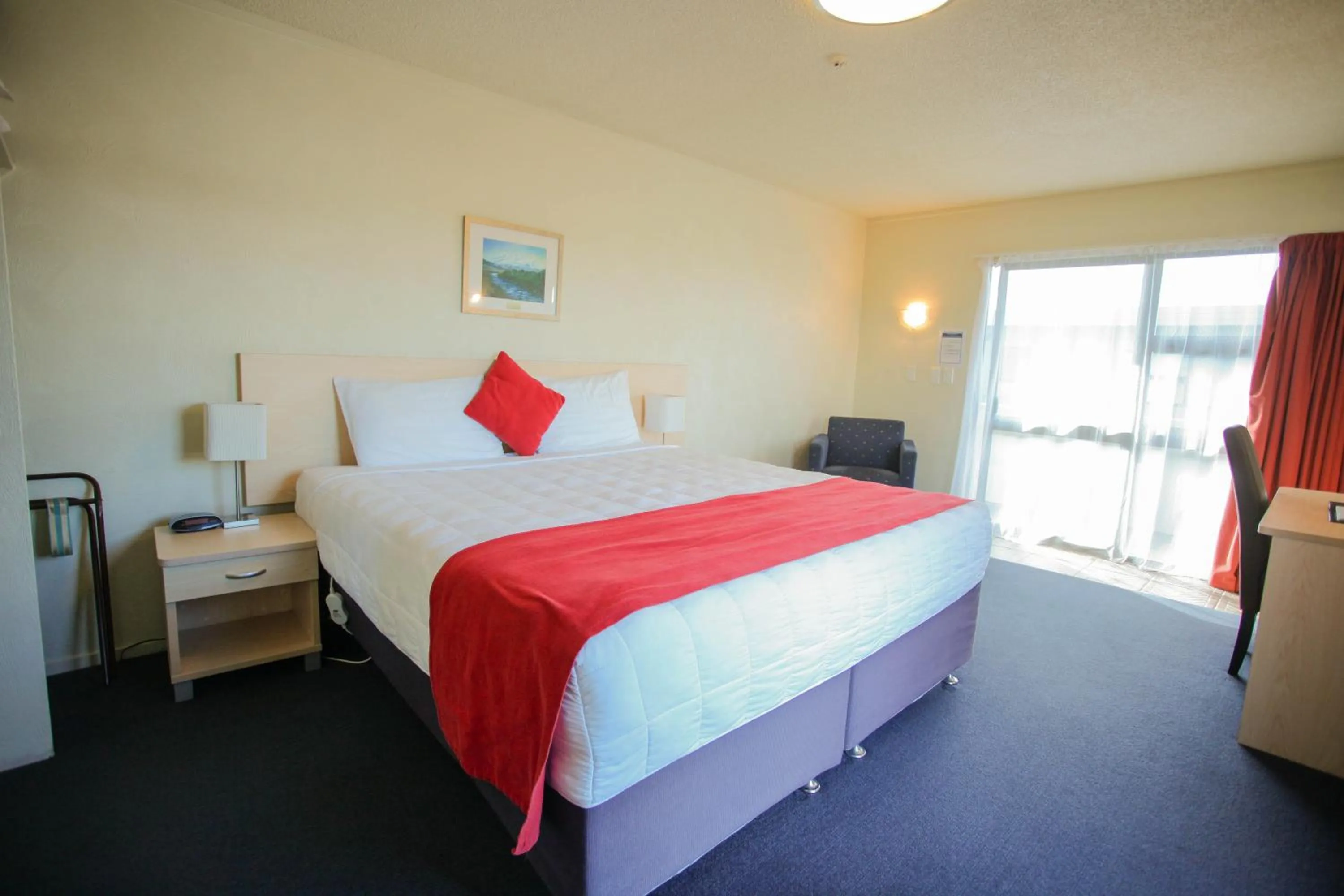 Bed in Abbots Hamilton – Hotel and Conference Centre