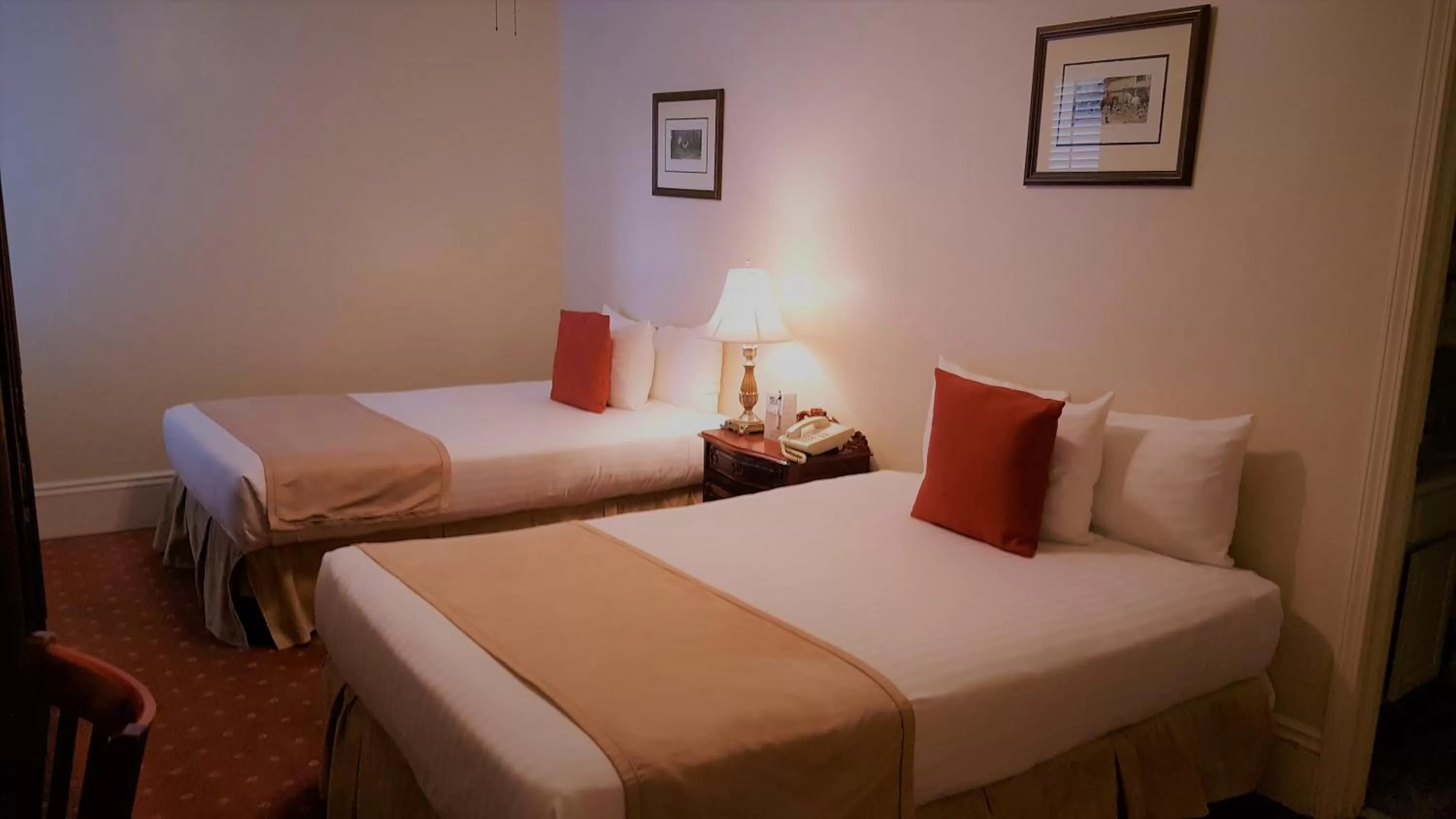 Spring, Bed in The Monterey Hotel