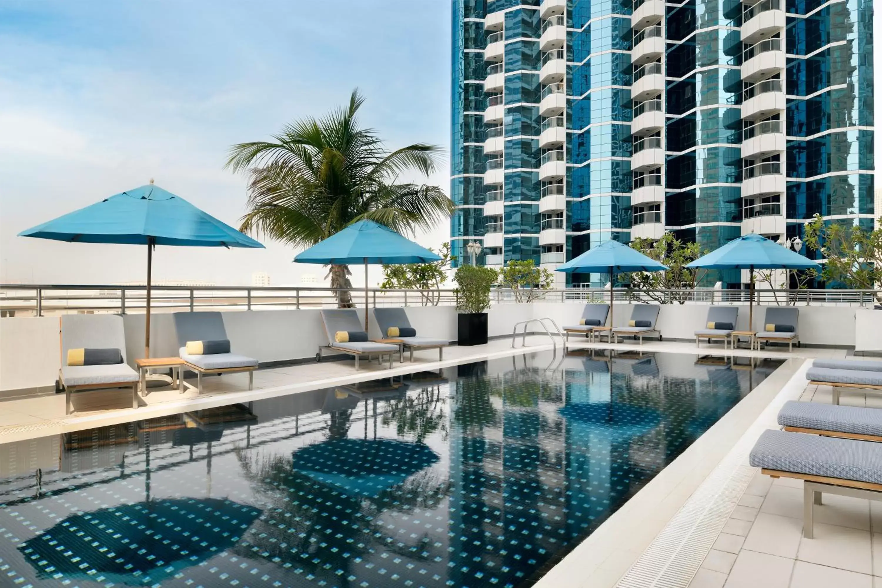 Pool view, Swimming Pool in Mövenpick Hotel Jumeirah Lakes Towers Dubai