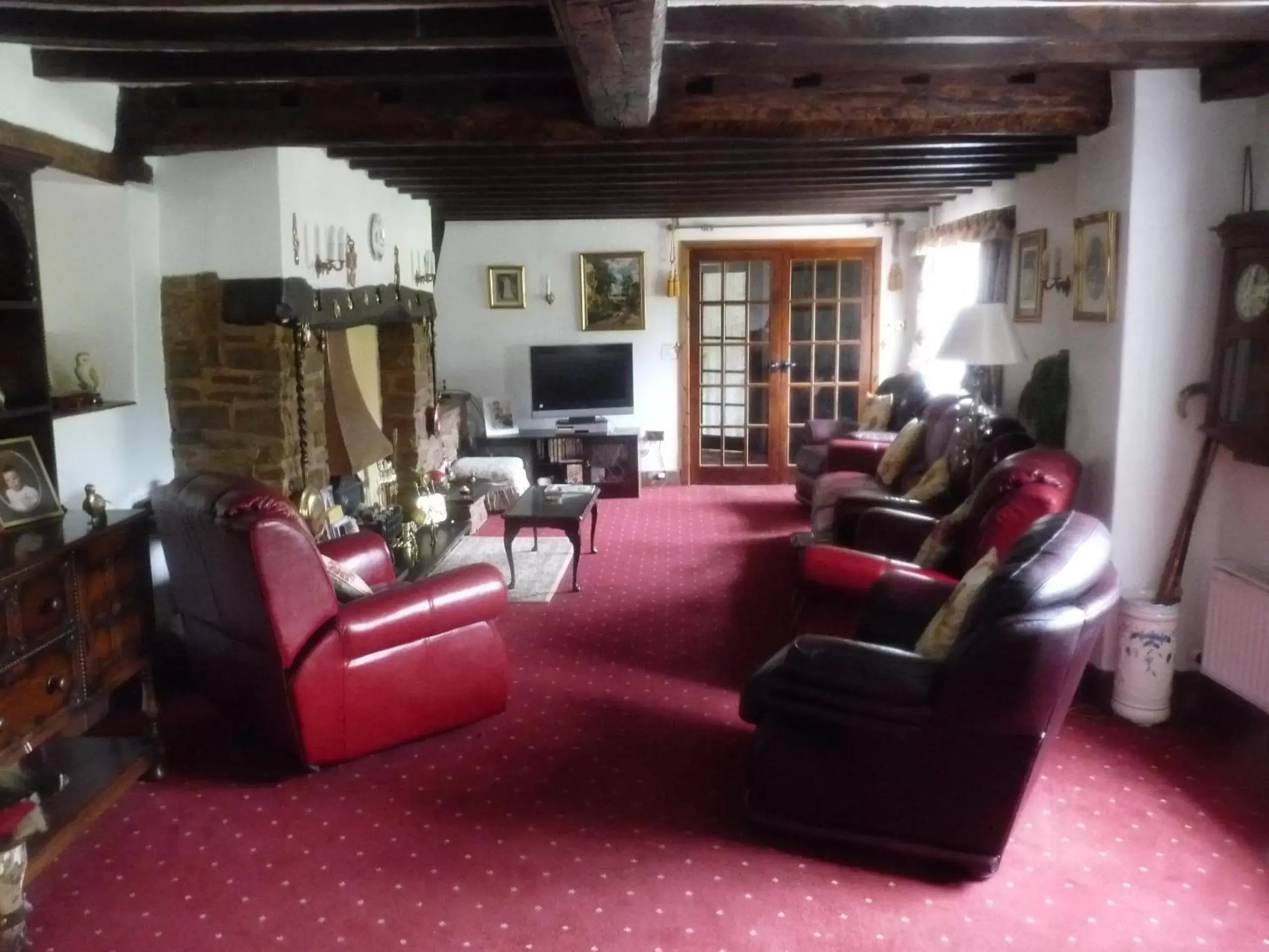 Lounge or bar, Seating Area in Oakenholt Farm Bed and Breakfast