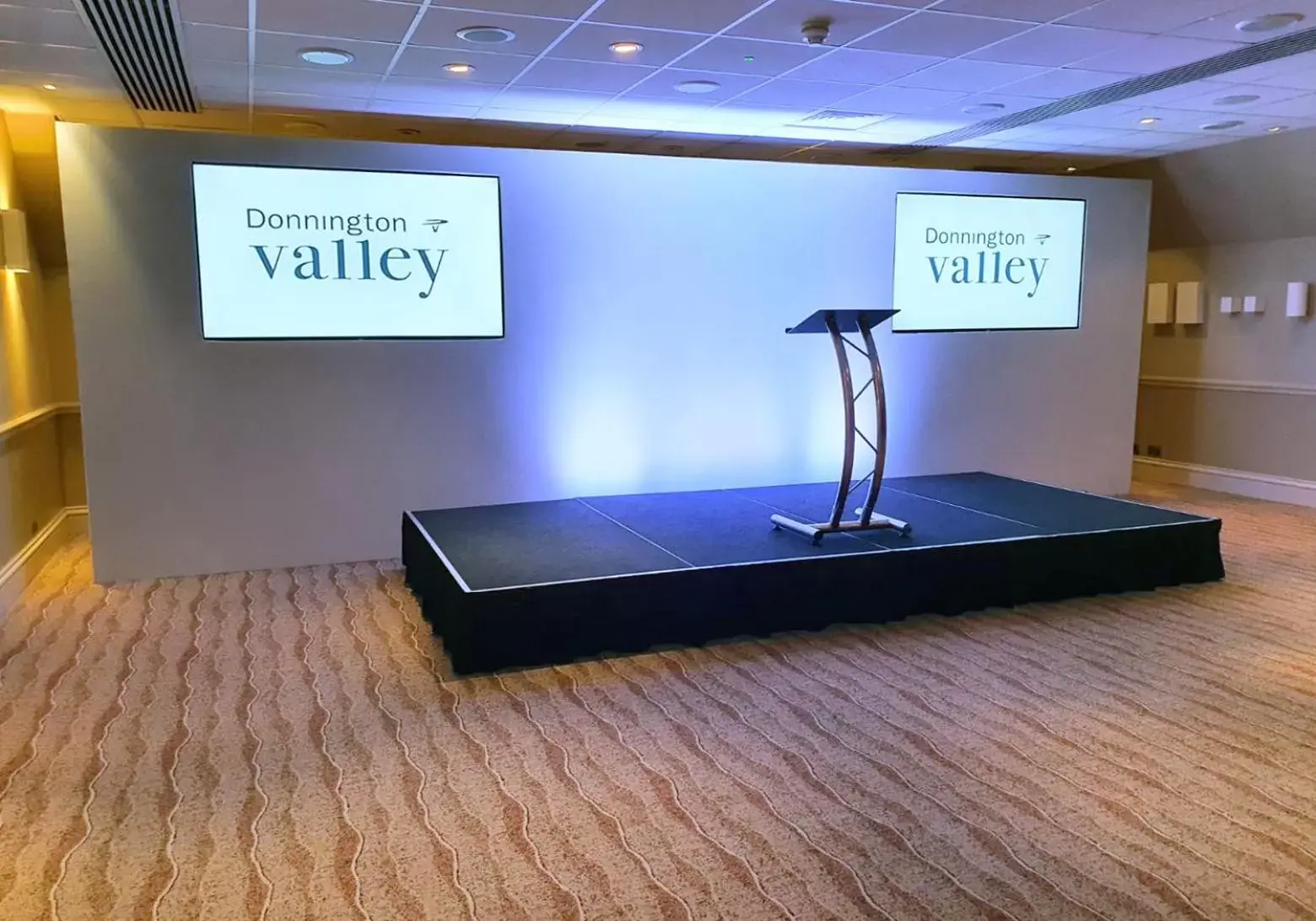 Meeting/conference room in Donnington Valley Hotel, Golf & Spa