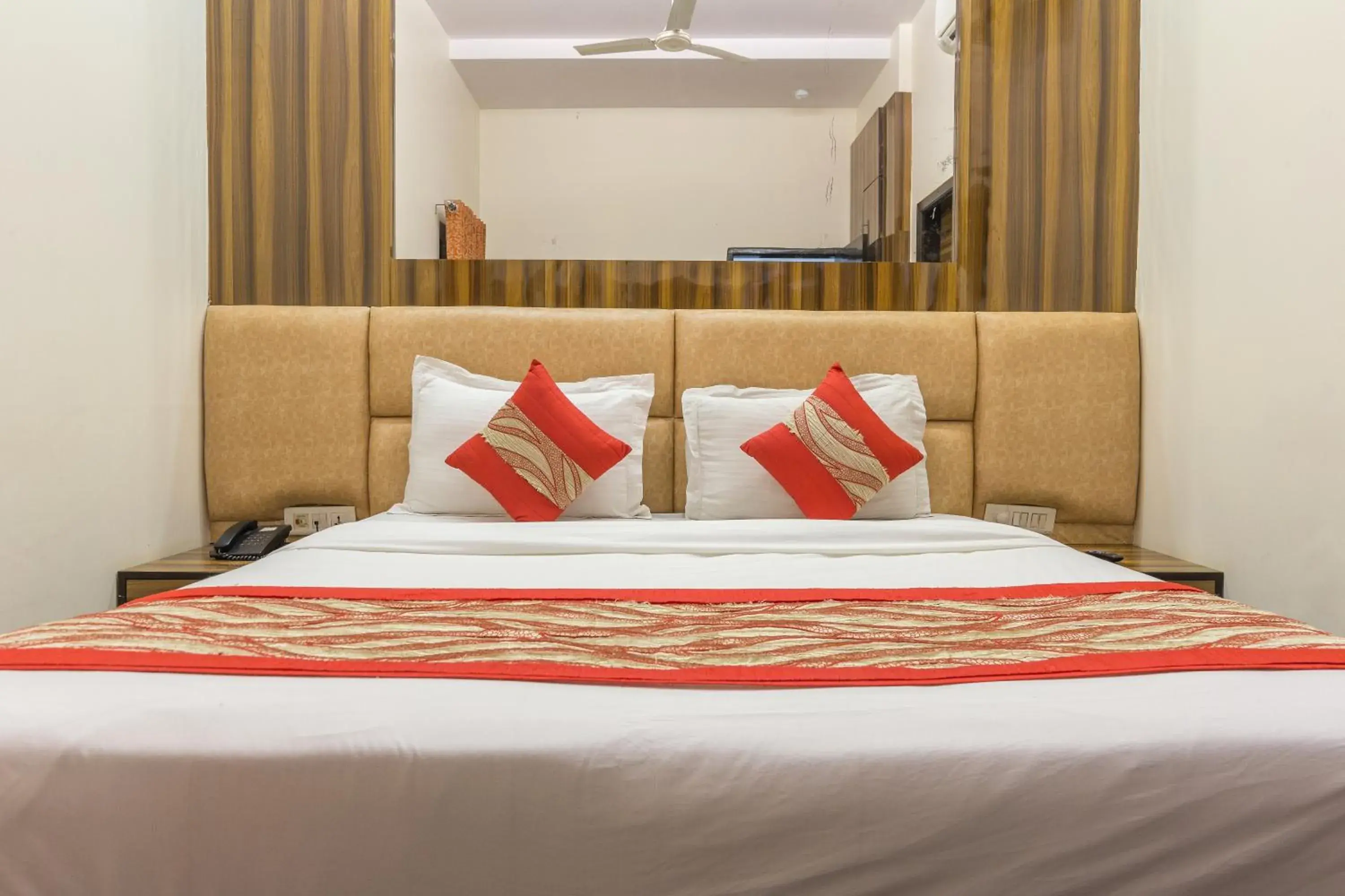 Bed in Rupam Hotel