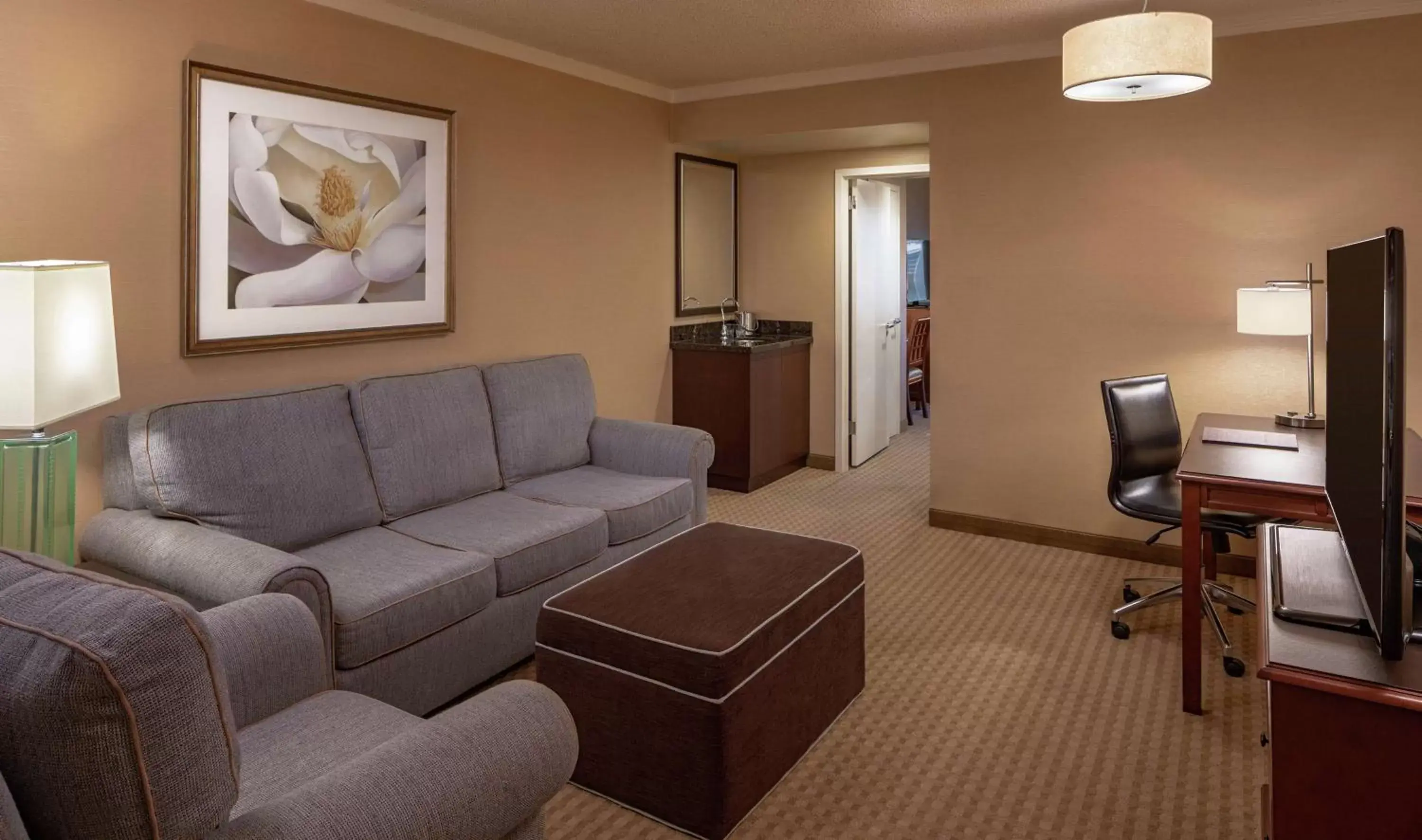 Bedroom, Seating Area in Doubletree Suites by Hilton Salt Lake City
