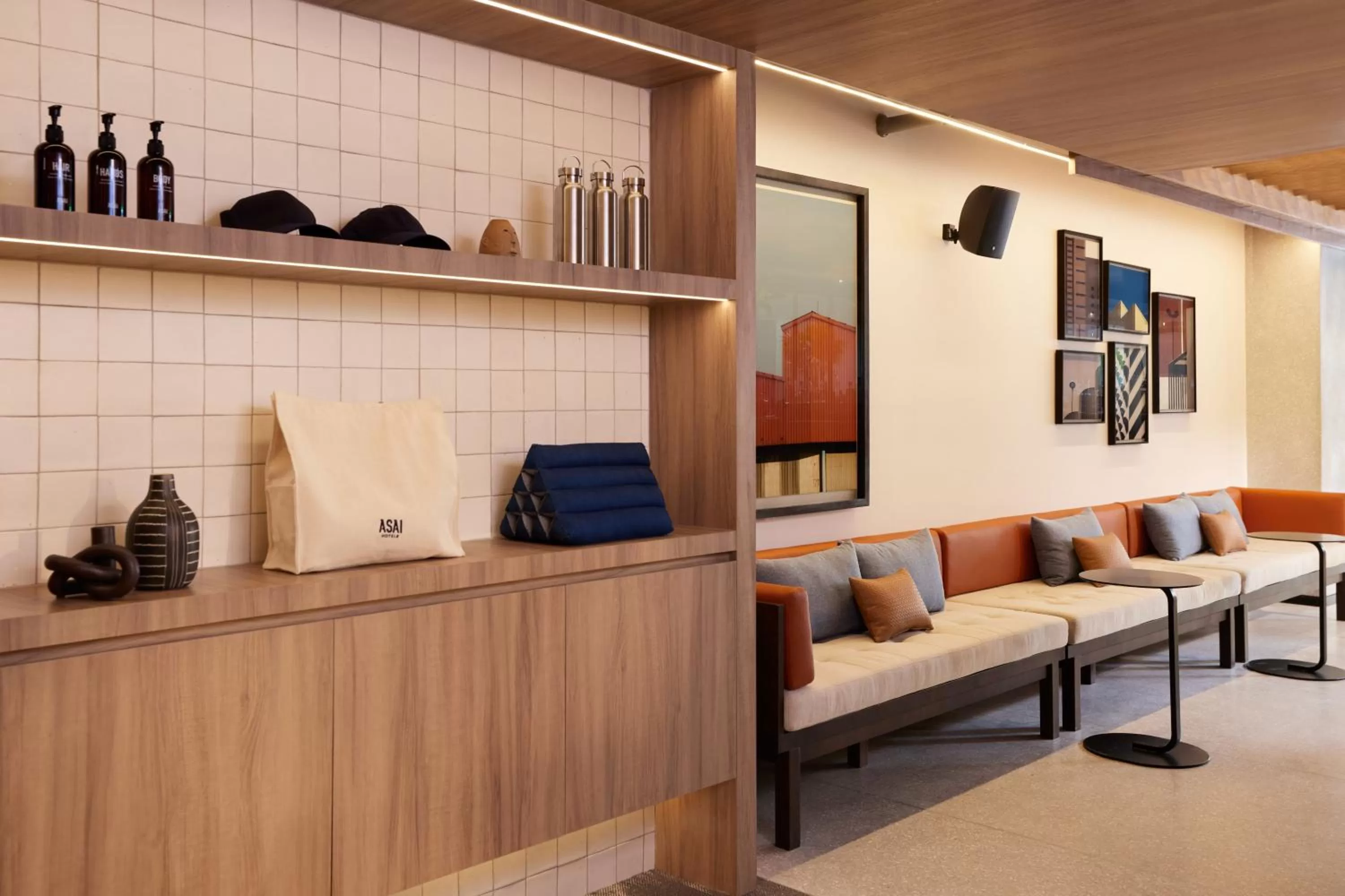 Lobby or reception in ASAI Bangkok Sathorn