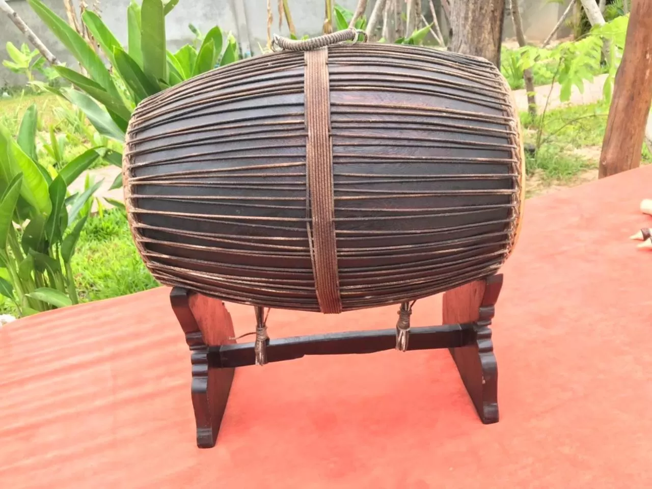 Decorative detail in Dontrei Villa Angkor