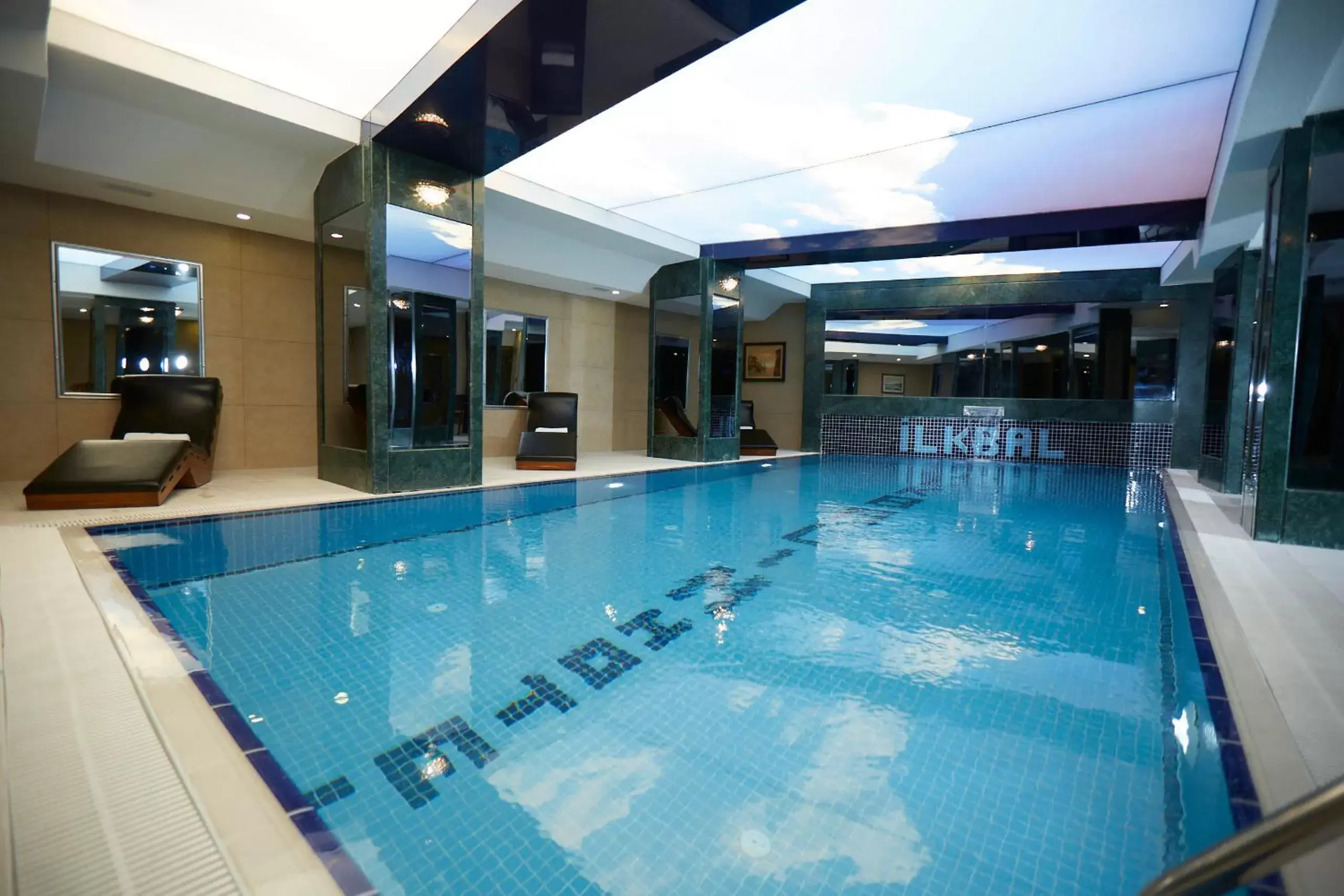 Spa and wellness centre/facilities, Swimming Pool in Ilkbal Deluxe Hotel &Spa Istanbul