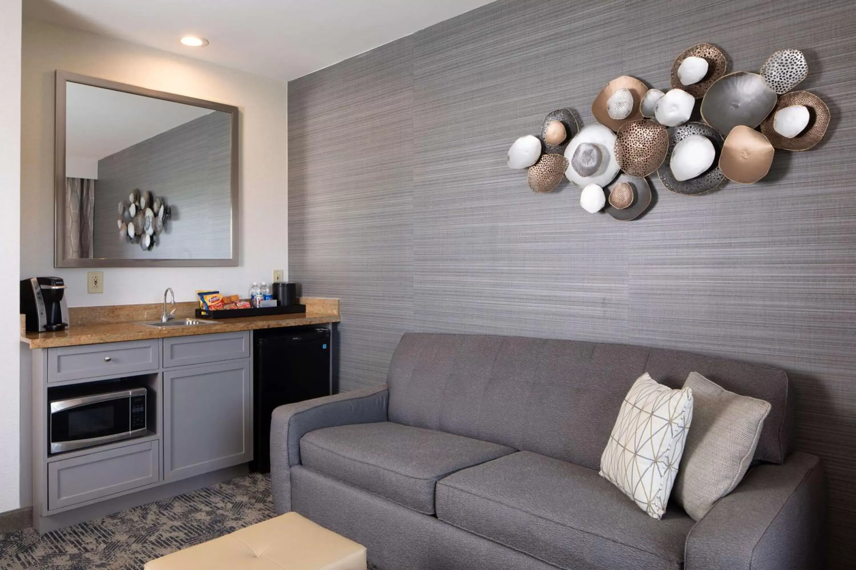 Living room, Seating Area in Embassy Suites by Hilton Portland Maine