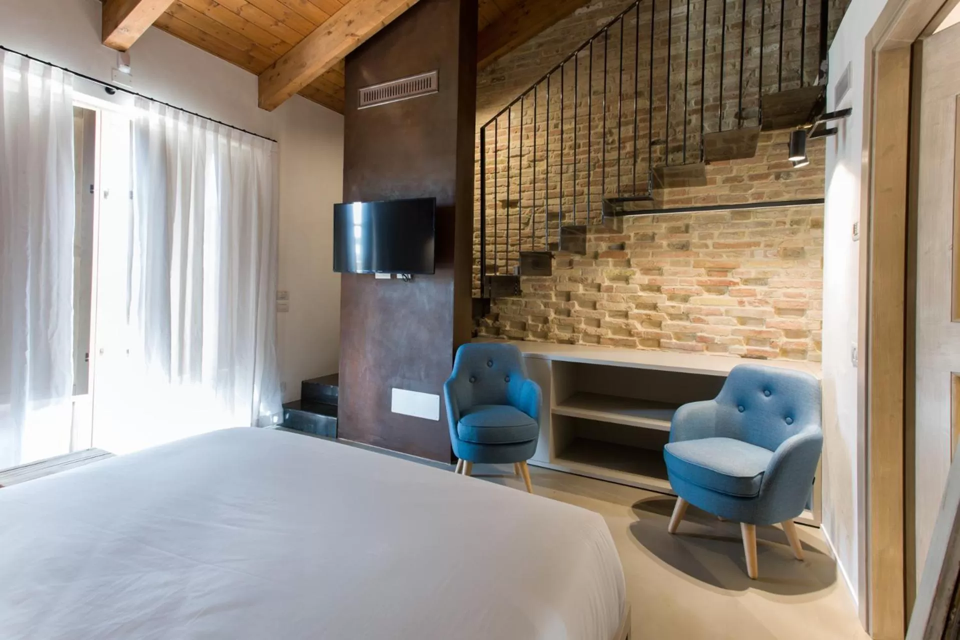 Photo of the whole room, Bed in Terra di Gradara