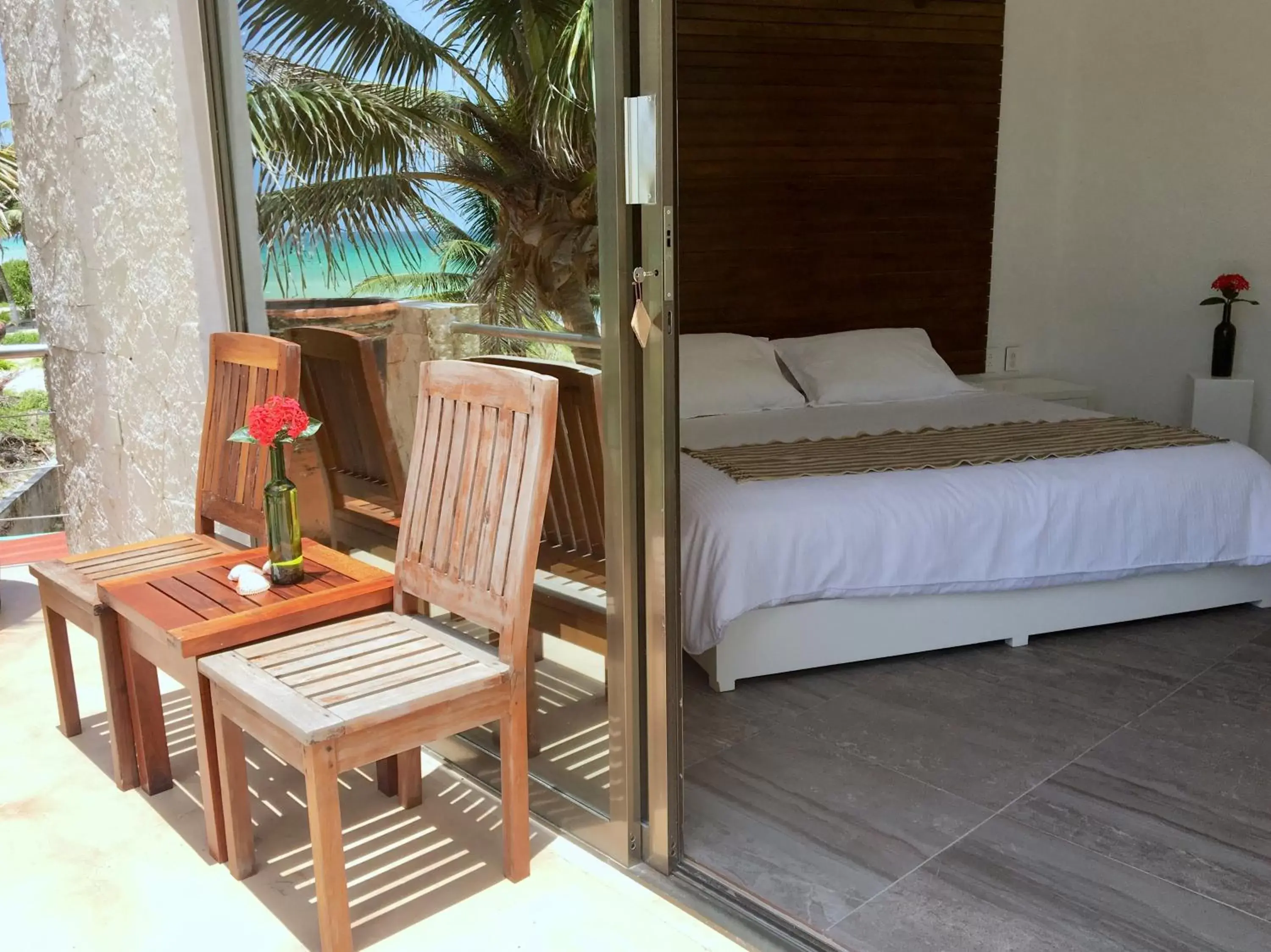 Patio in Hotel La Casa Cielo