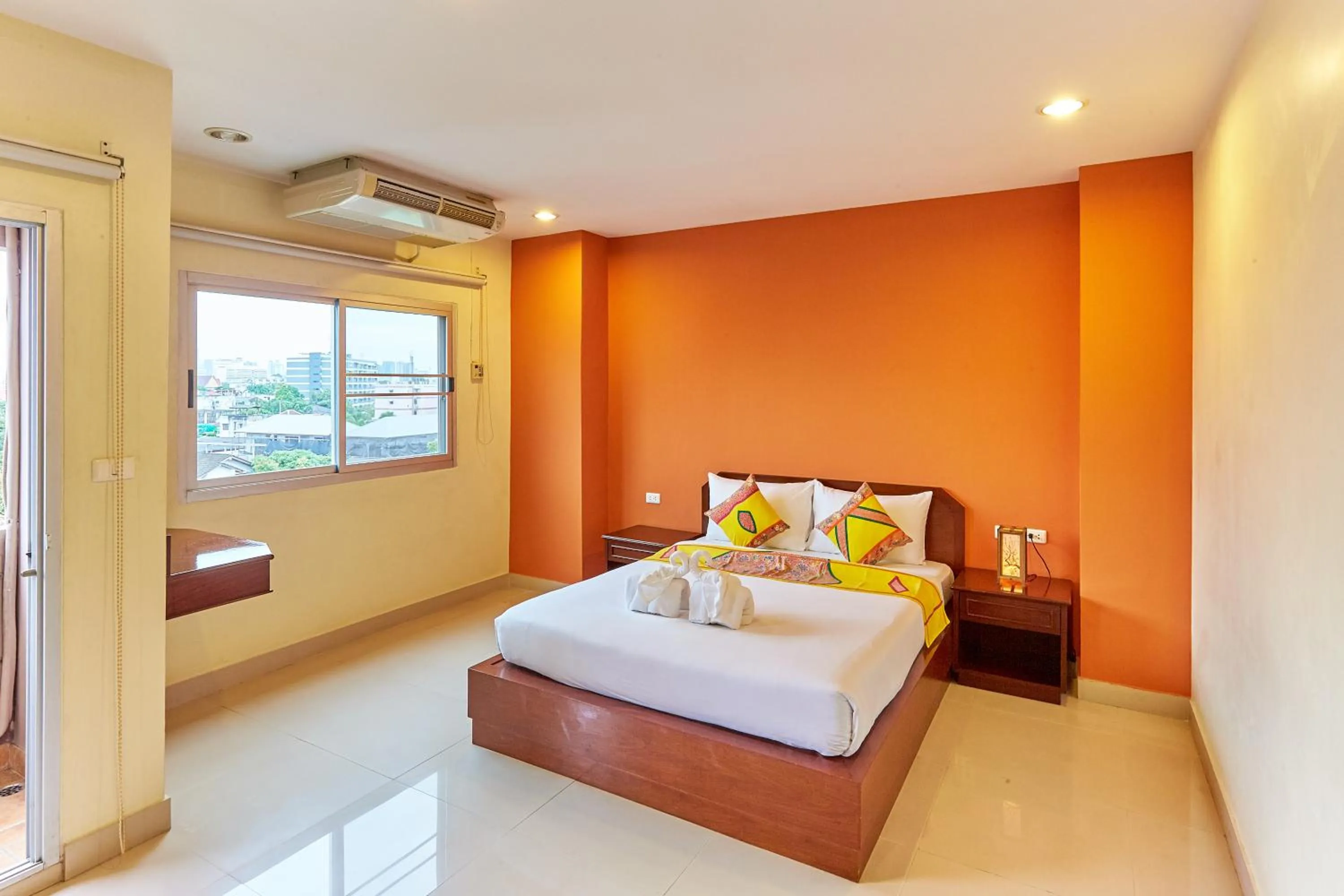 Bedroom, Bed in Sivalai Place