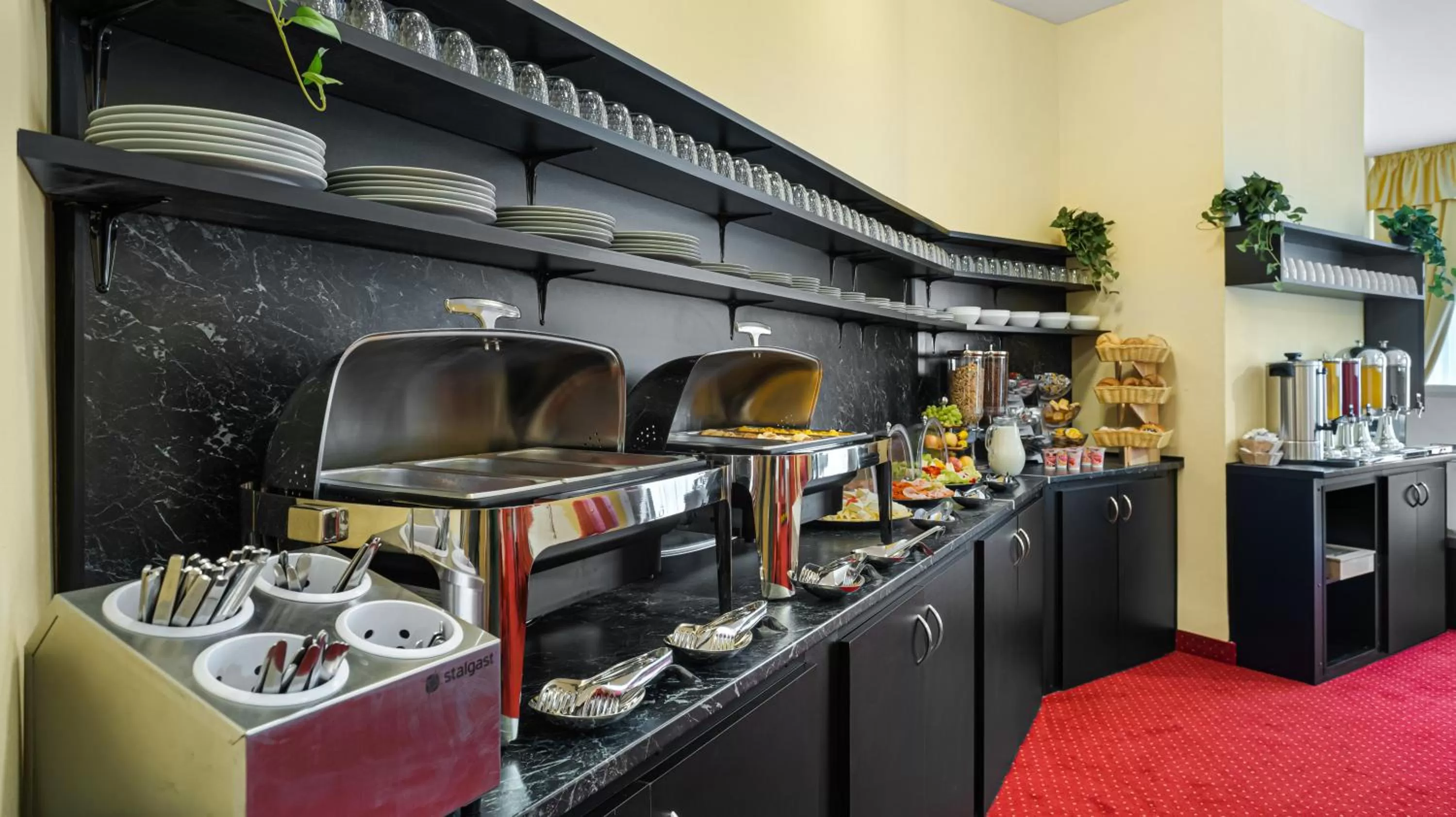 Food in Aphrodite Suite Hotel Karlovy Vary