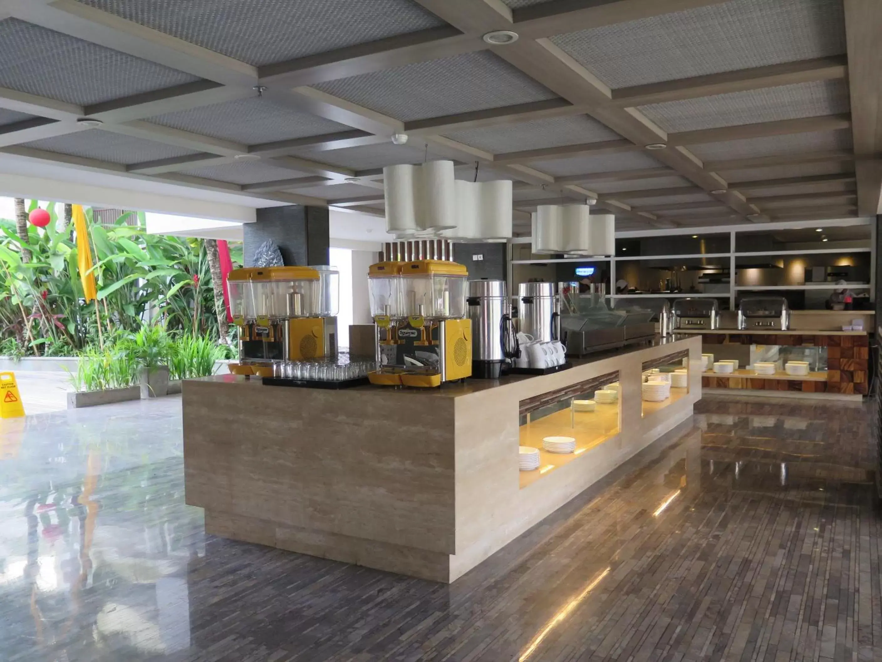 Restaurant/places to eat in Swiss-Belresort Watu Jimbar Restaurant/places to eat in Swiss-Belresort Watu Jimbar