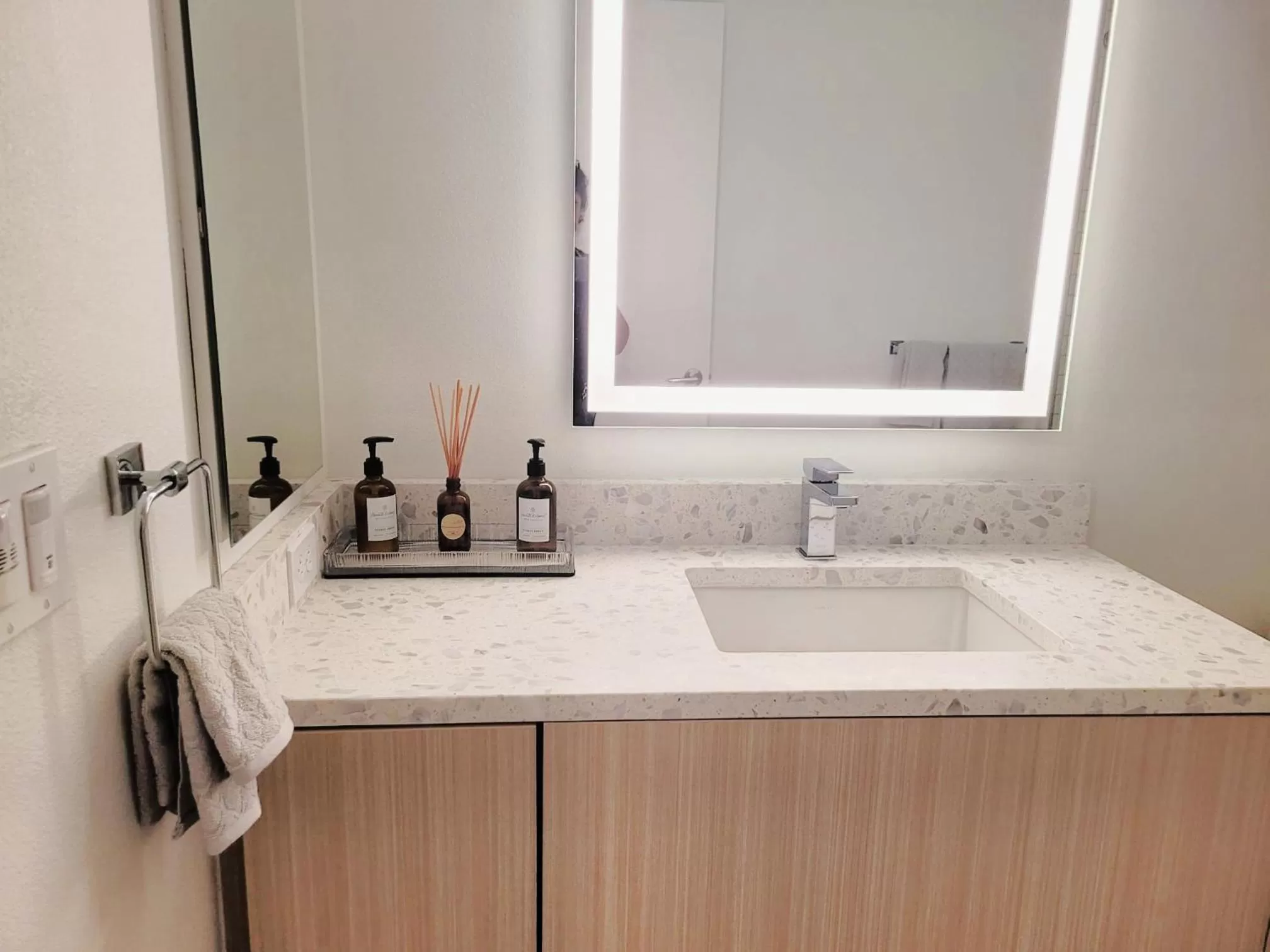 Bathroom in Gorgeous Hollywood Apts LA's Best Location and Amazing Roof Deck