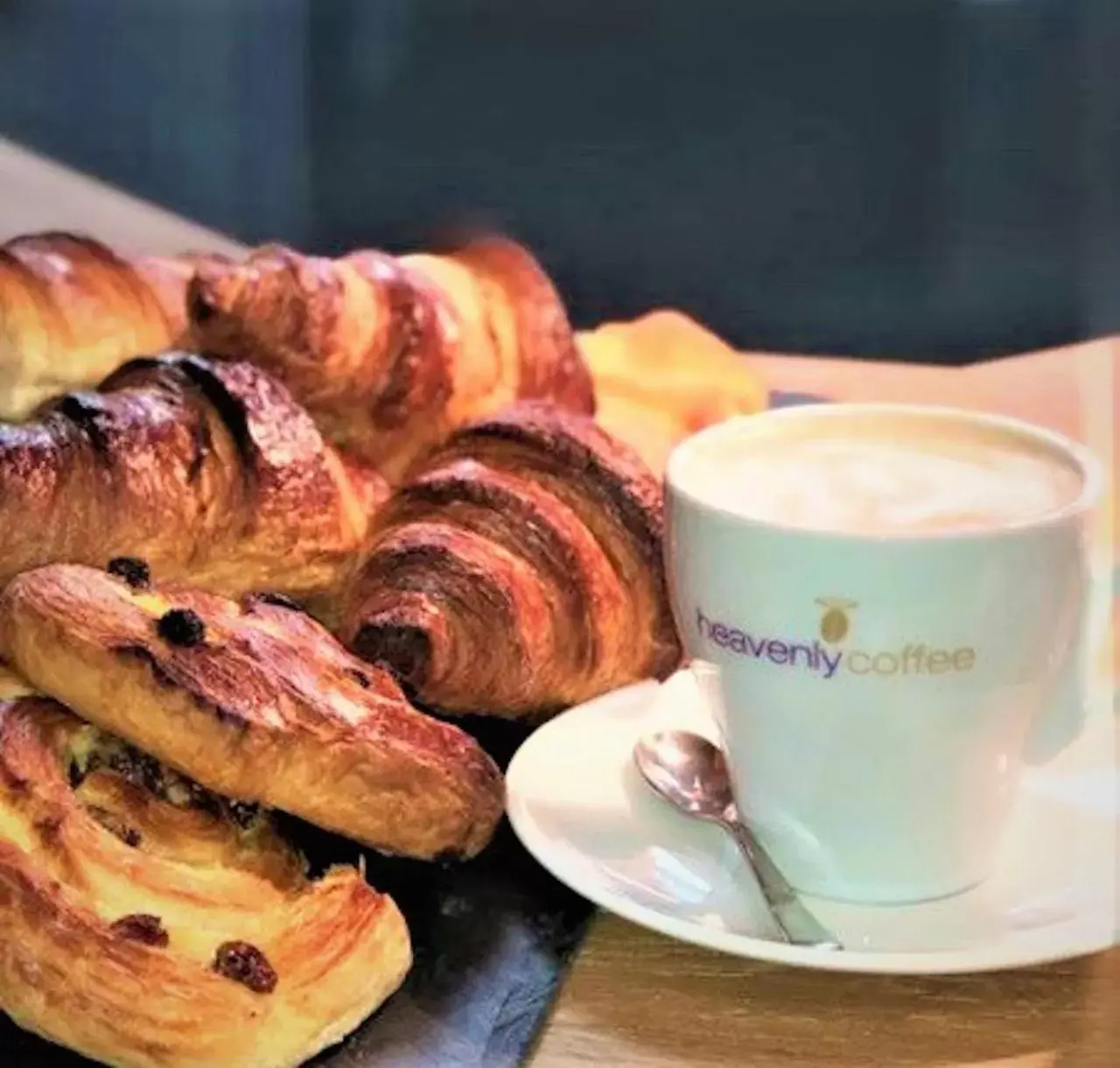 Continental breakfast in Kings Park Hotel