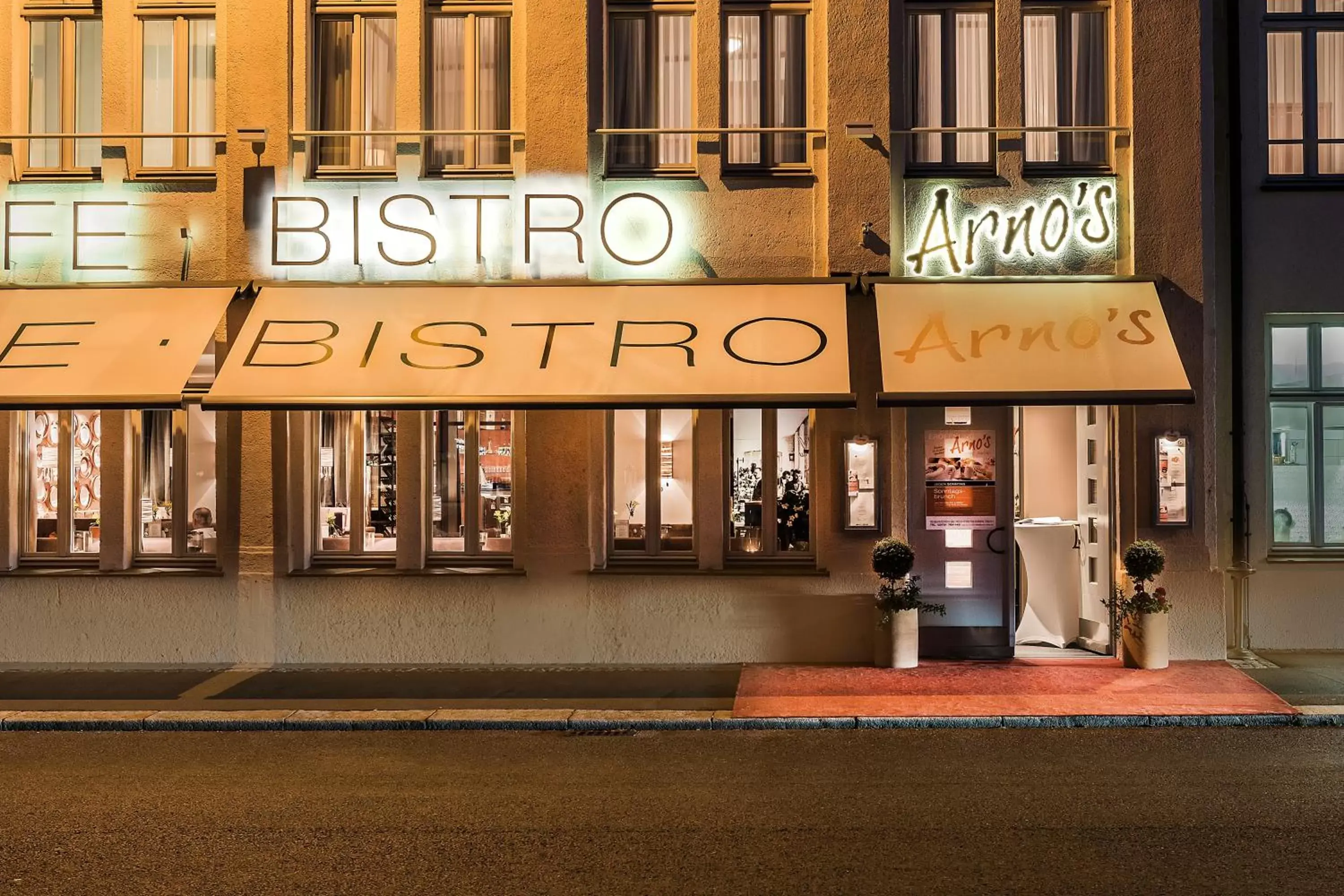 Facade/entrance in Hotel Alekto